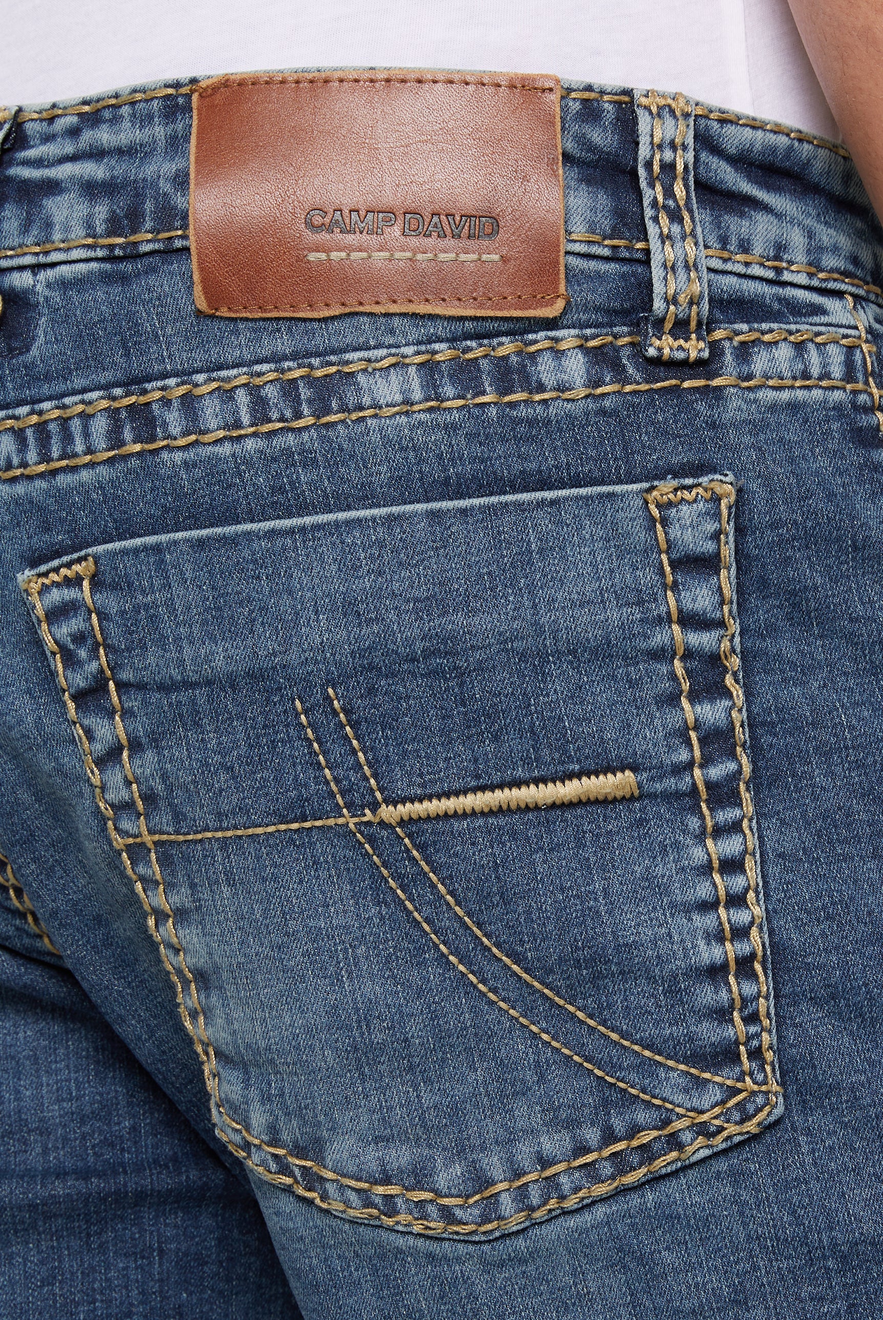 Jeansy NI:CO Regular Fit
