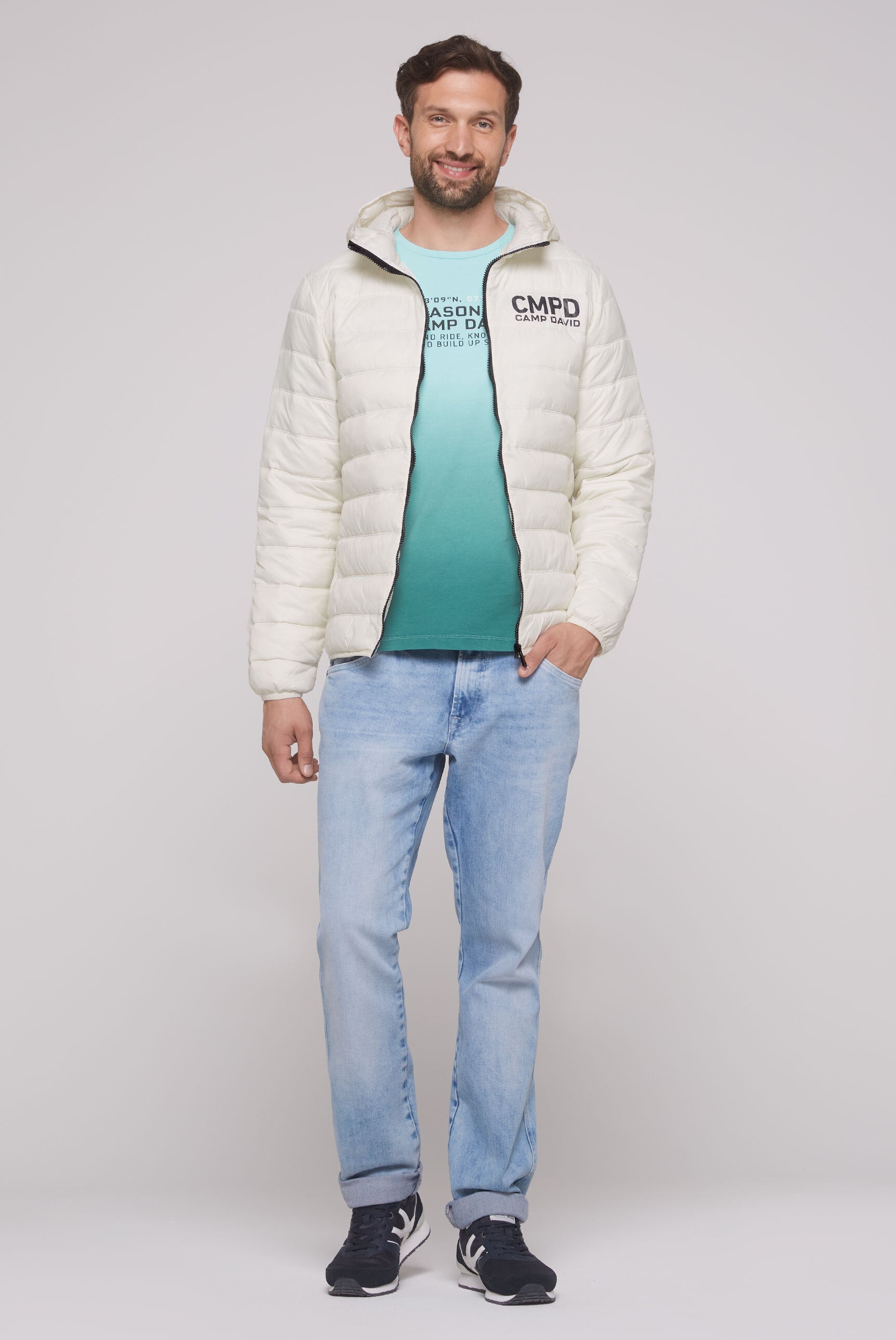 Lekka pikowana kurtka z kapturem - 3