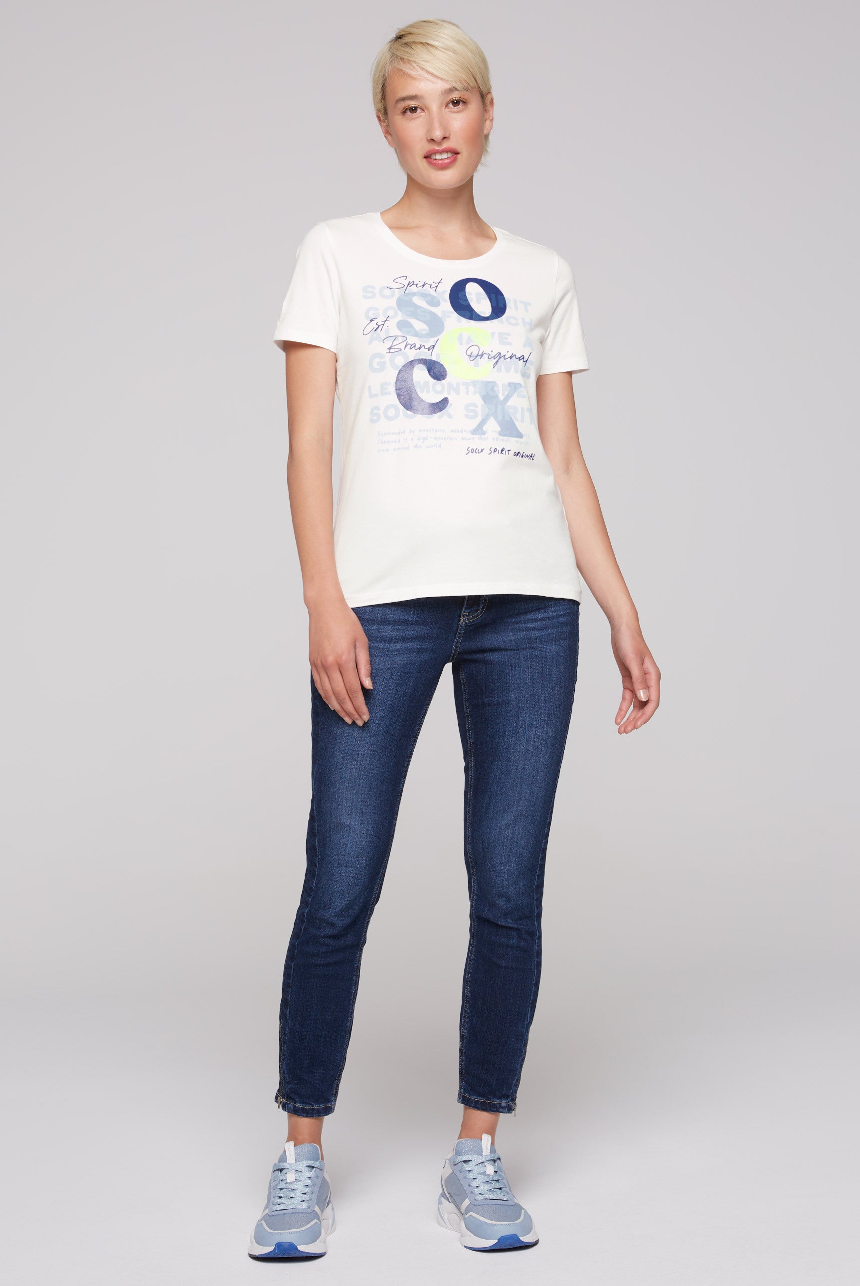 T-Shirt mit Rundhalsausschnitt und Print ivory - 3