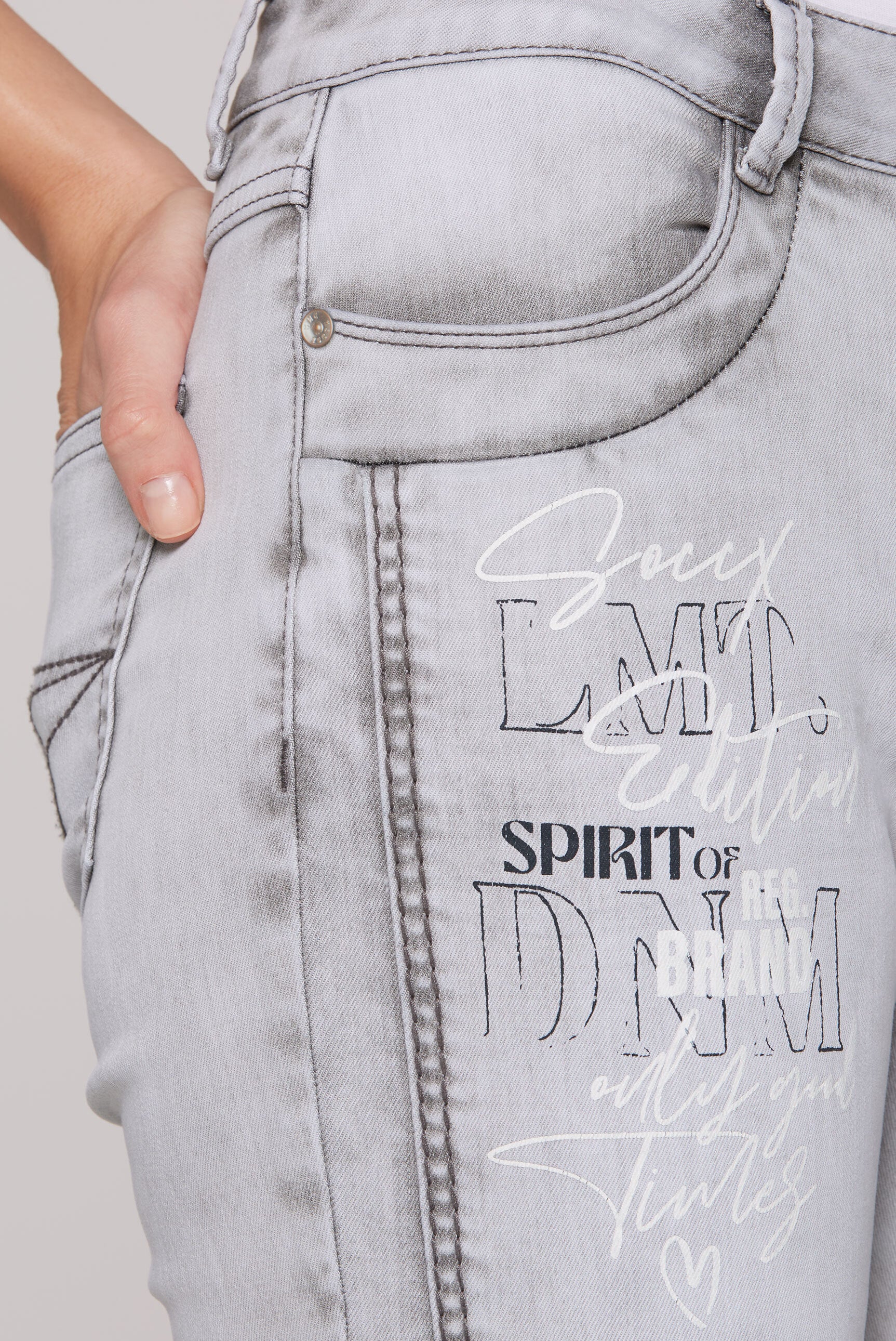 Capri Jeans CH:AR Comfort Fit light grey printed - 6