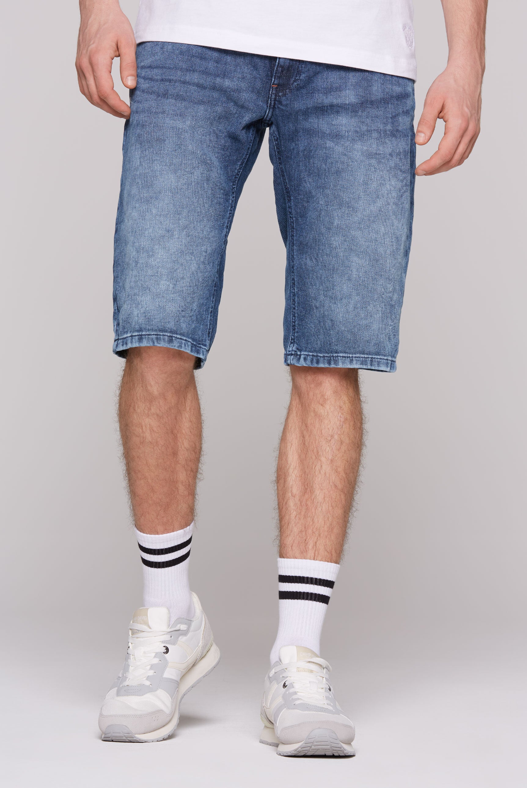 Jeans Shorts CO:NO Comfort Fit blue stripe