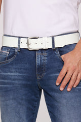 Pasek ze skóry z tłoczeniami logo