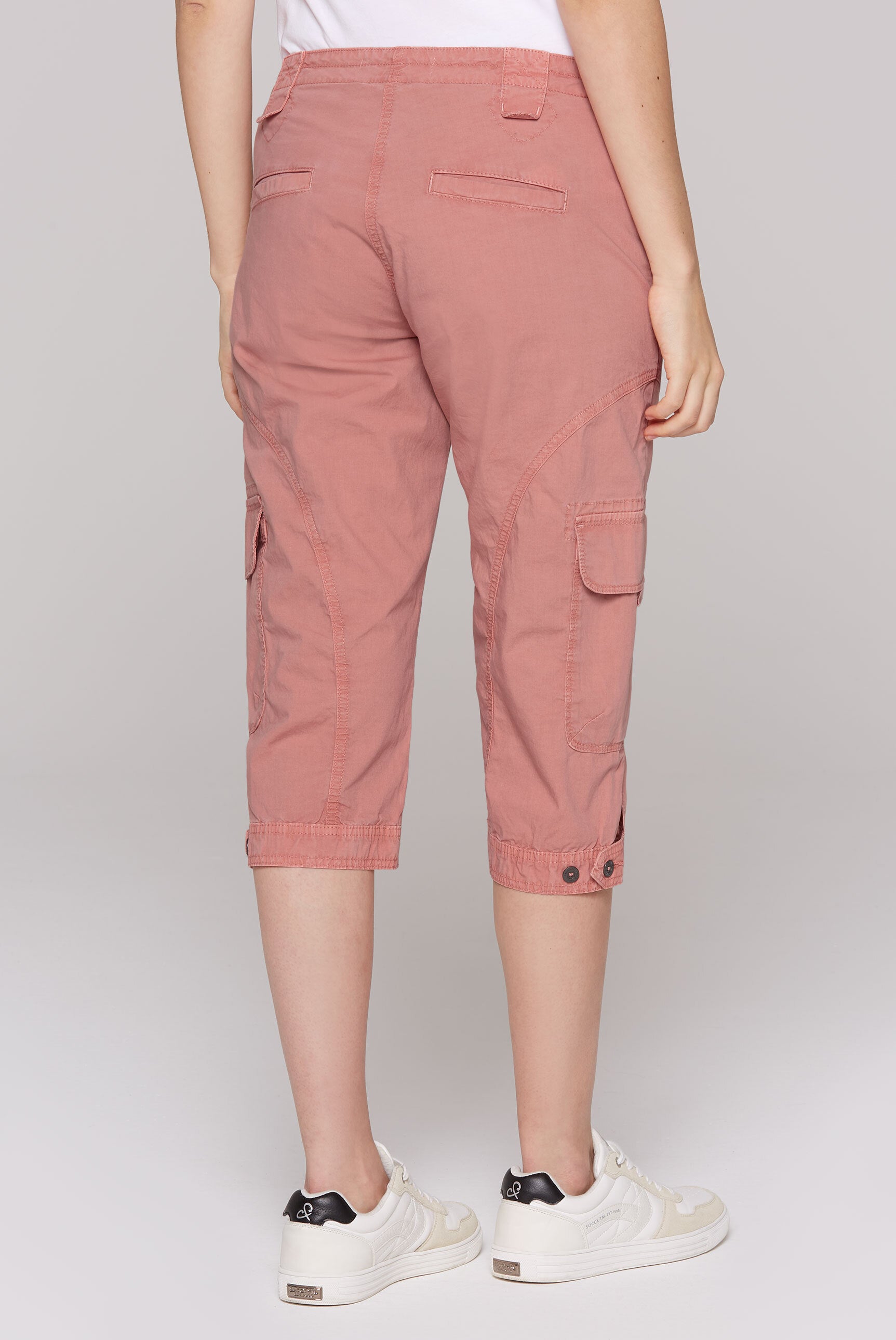 Basic Skater-Shorts mit Beintaschen beachy red
