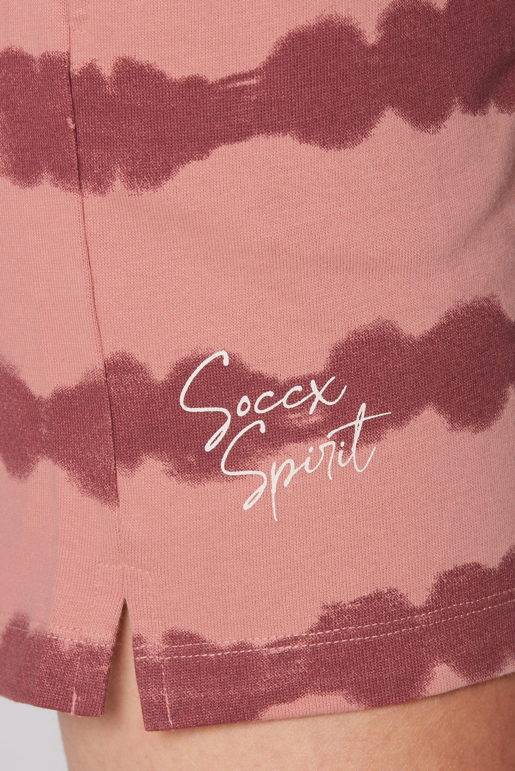 Sweatshorts mit Streifen im Batik-Look beachy red - 7