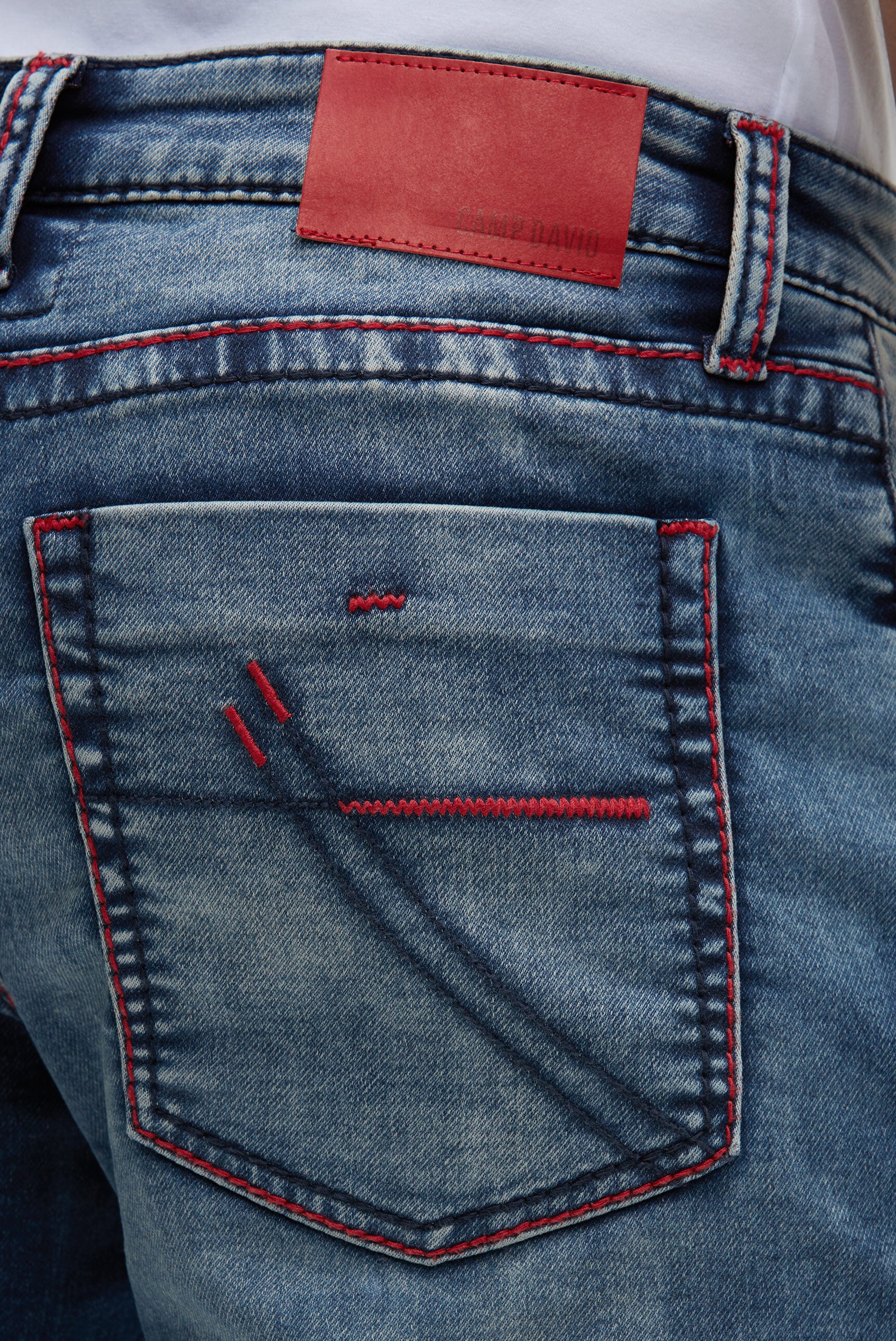 Jeansy NI:CO Regular Fit