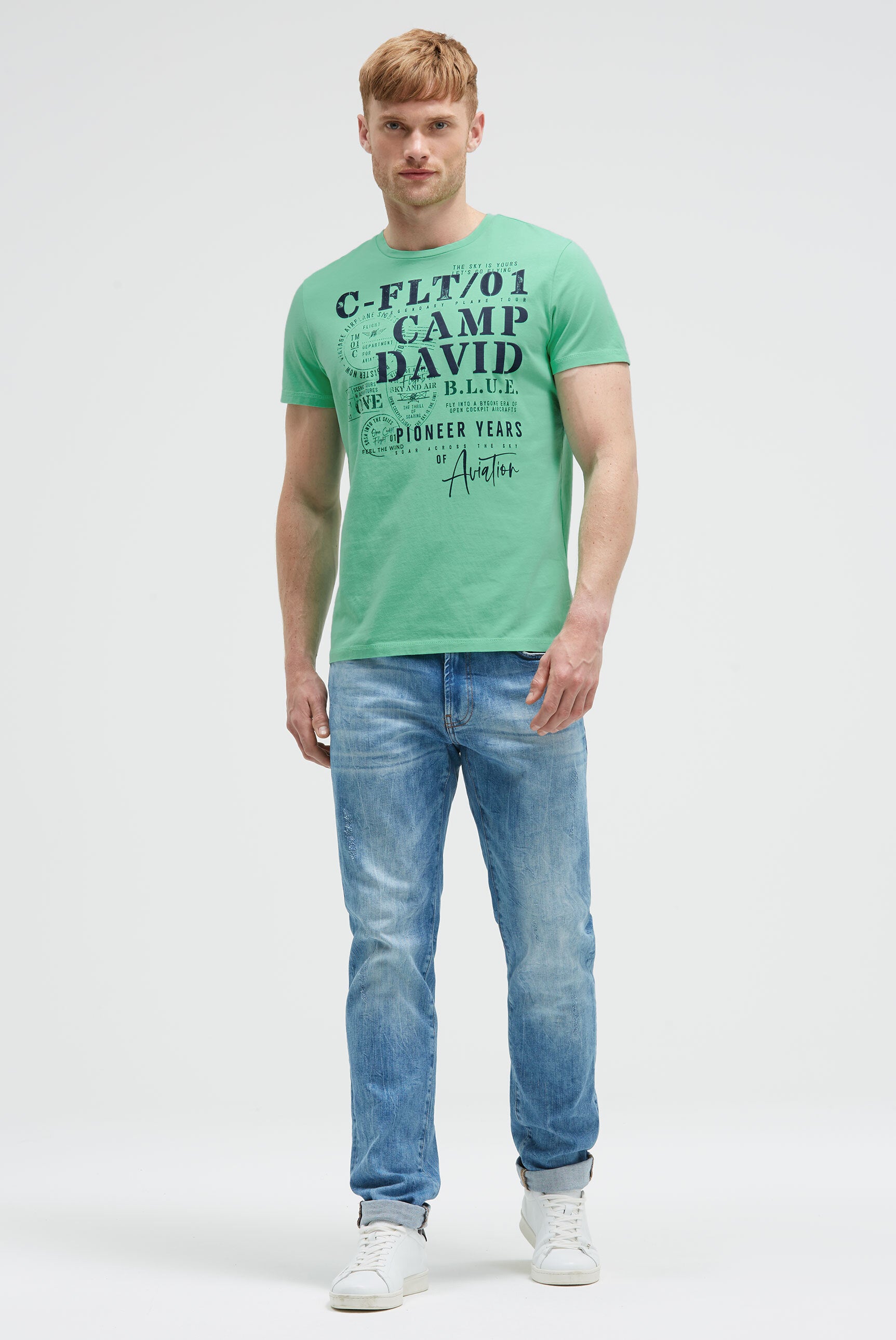 T-shirt z okrągłym dekoltem z puffprintem - 3