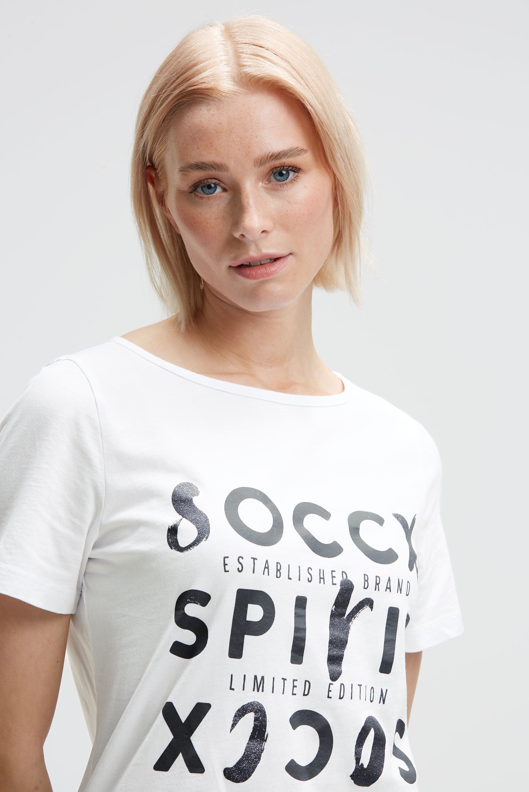 T-Shirt mit U-Boot-Ausschnitt und Artwork - 4