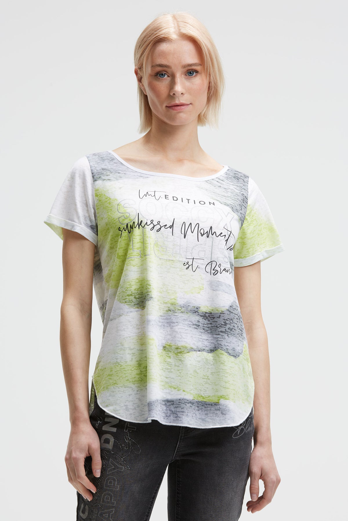 Ausbrenner-T-Shirt mit All Over Print electric lemon - 6