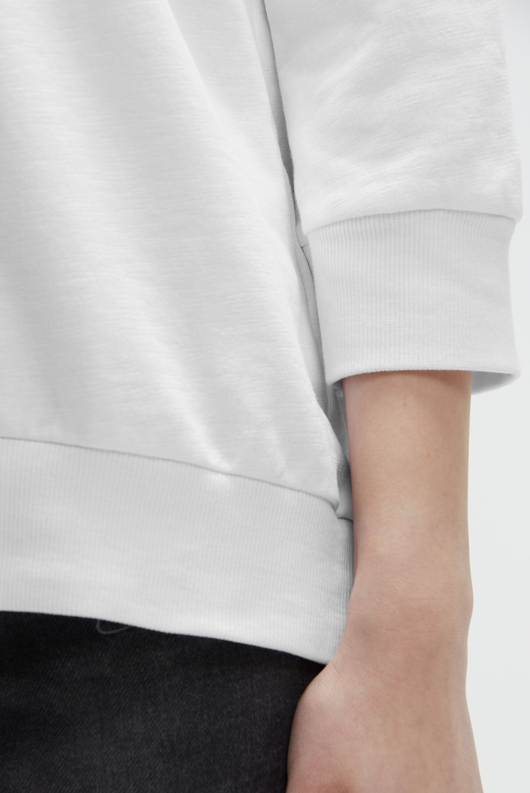 Oversized Sweatshirt mit V-Ausschnitt und Print opticwhite