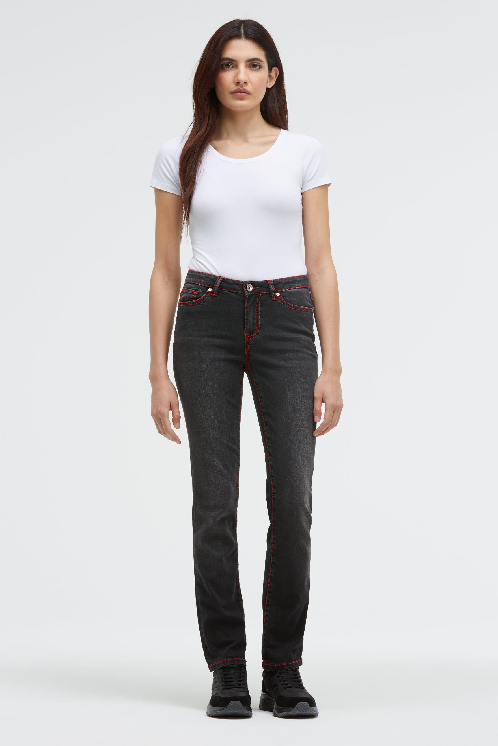 Jeansy RO:MY Regular Fit