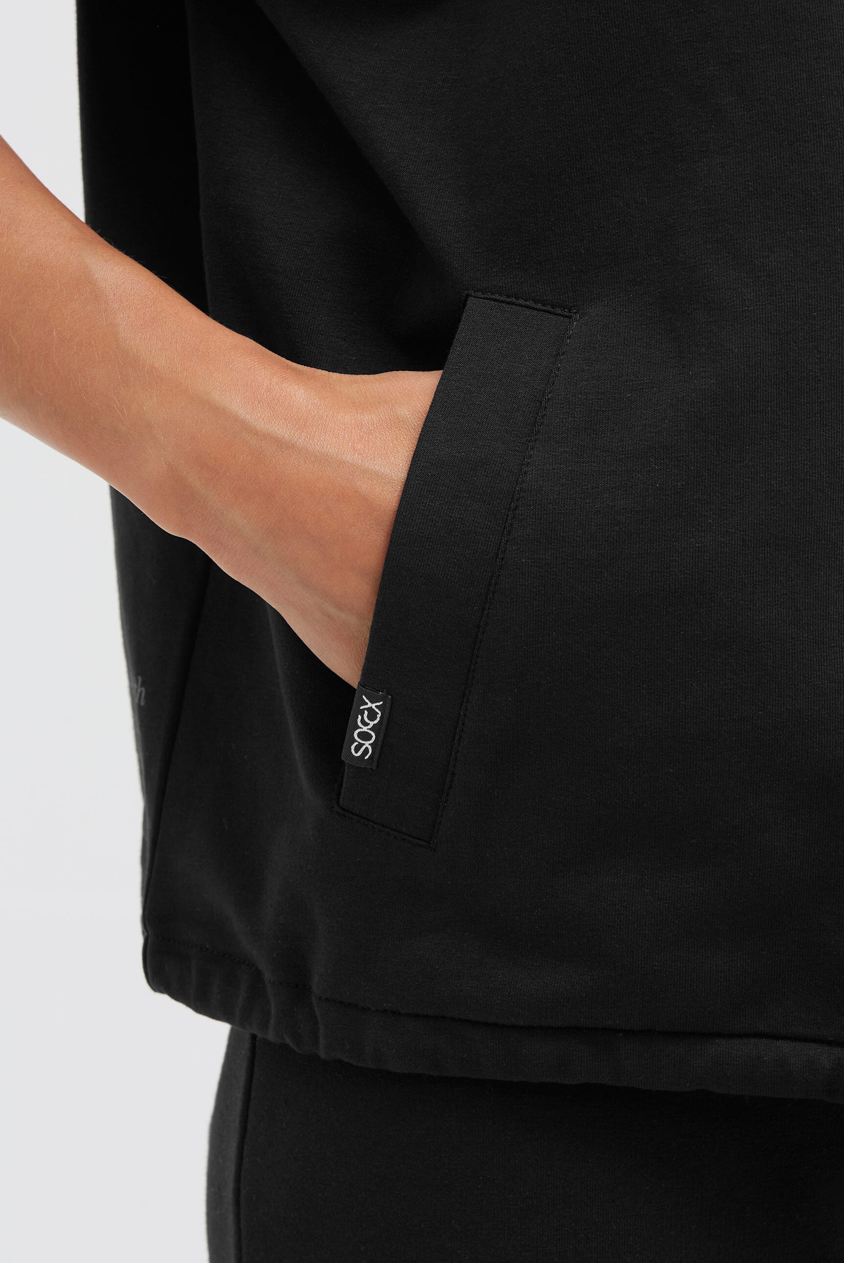 Bluza z kapturem z nadrukiem na plecach