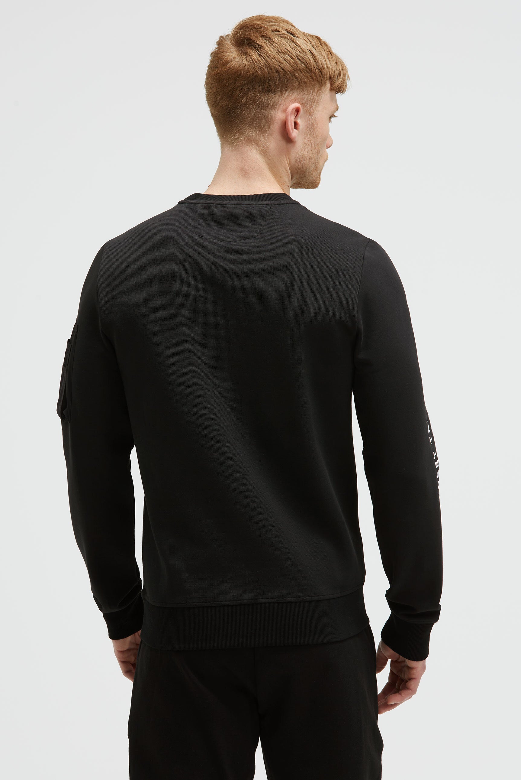 Bluza z interlocku z kieszenią na rękawie i nadrukiem
