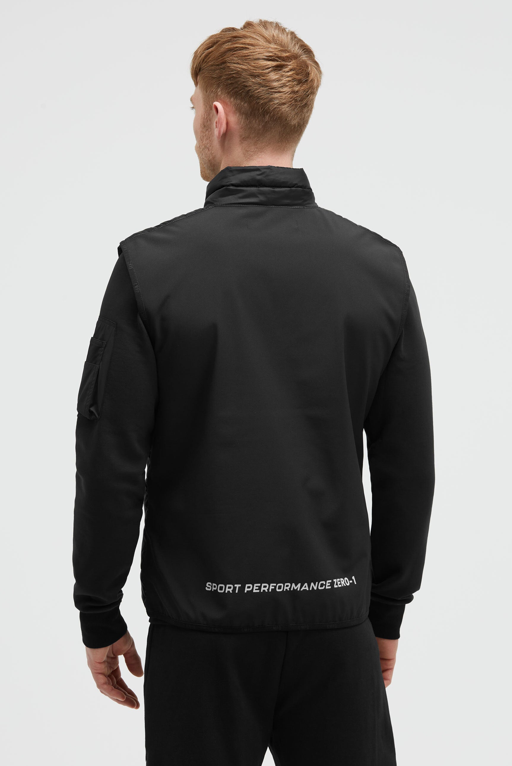 Kamizelka outdoorowa z miksem materiałów i błyszczącymi nadrukami - 5