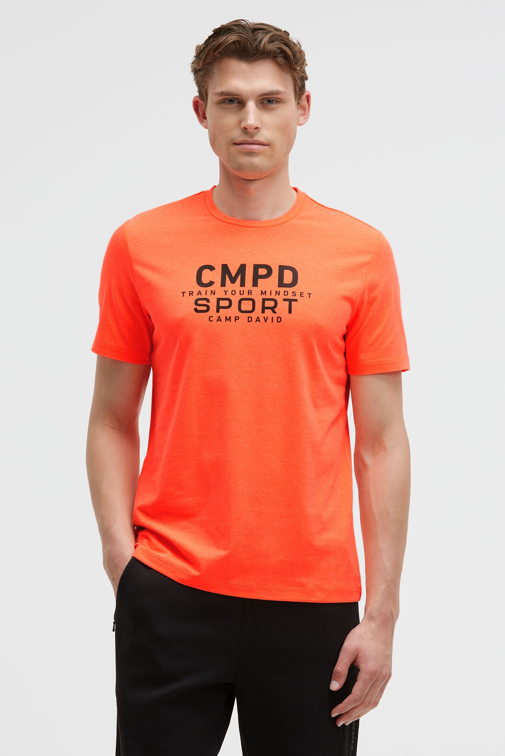 T-shirt z okrągłym dekoltem i nadrukiem logo - 2