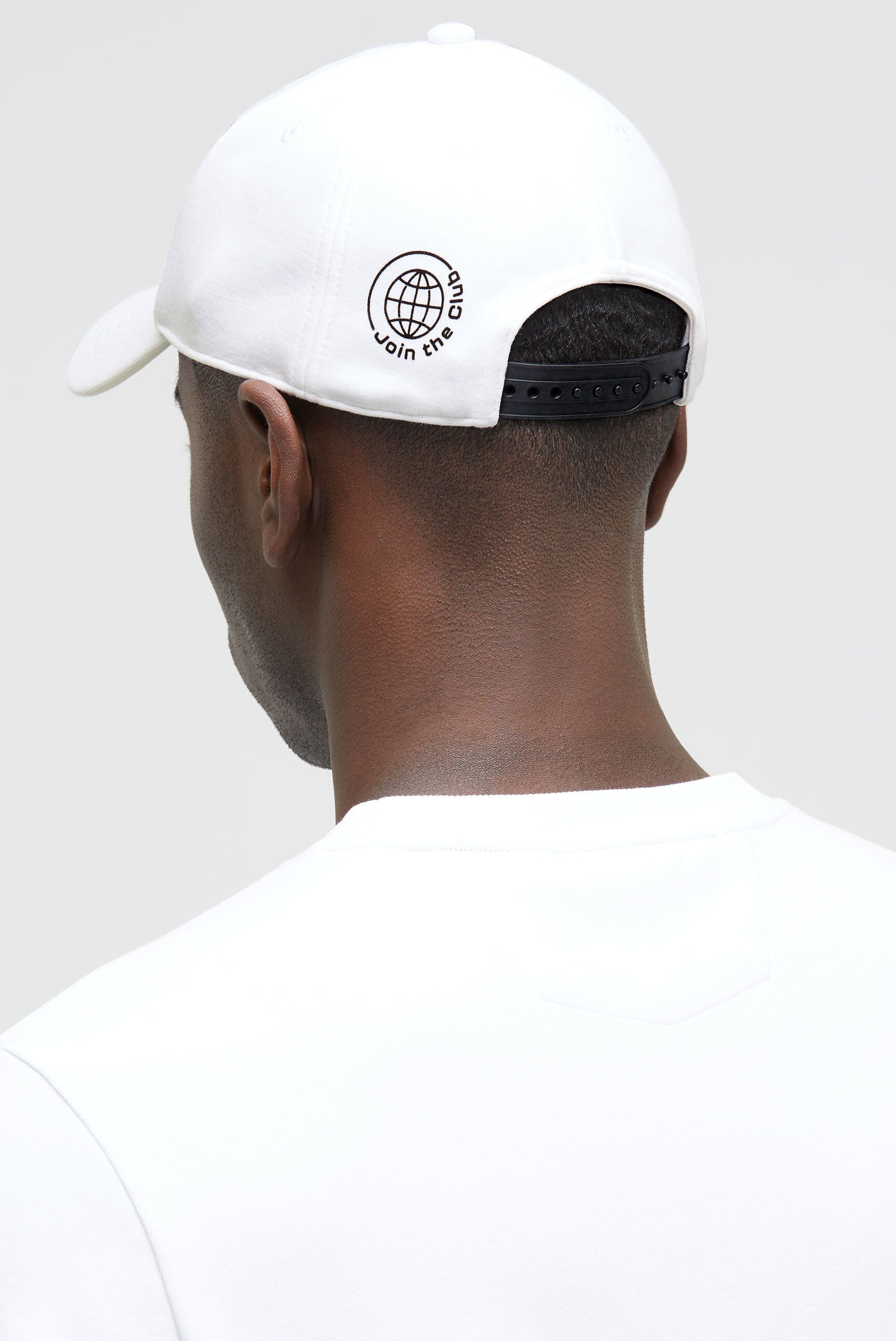 Czapka z daszkiem z interlocku z logo - 3