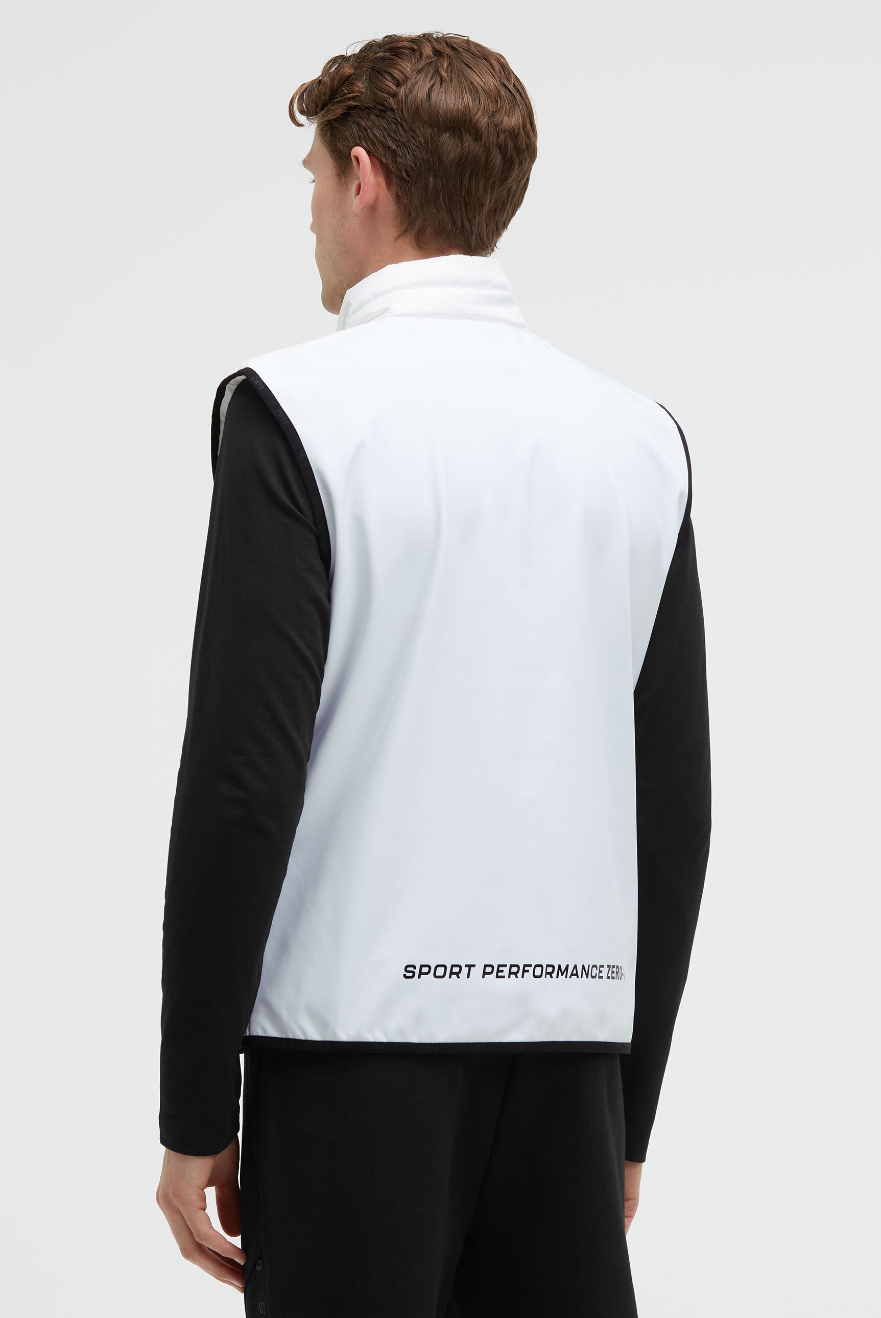 Kamizelka outdoorowa z miksem materiałów i błyszczącymi nadrukami - 5