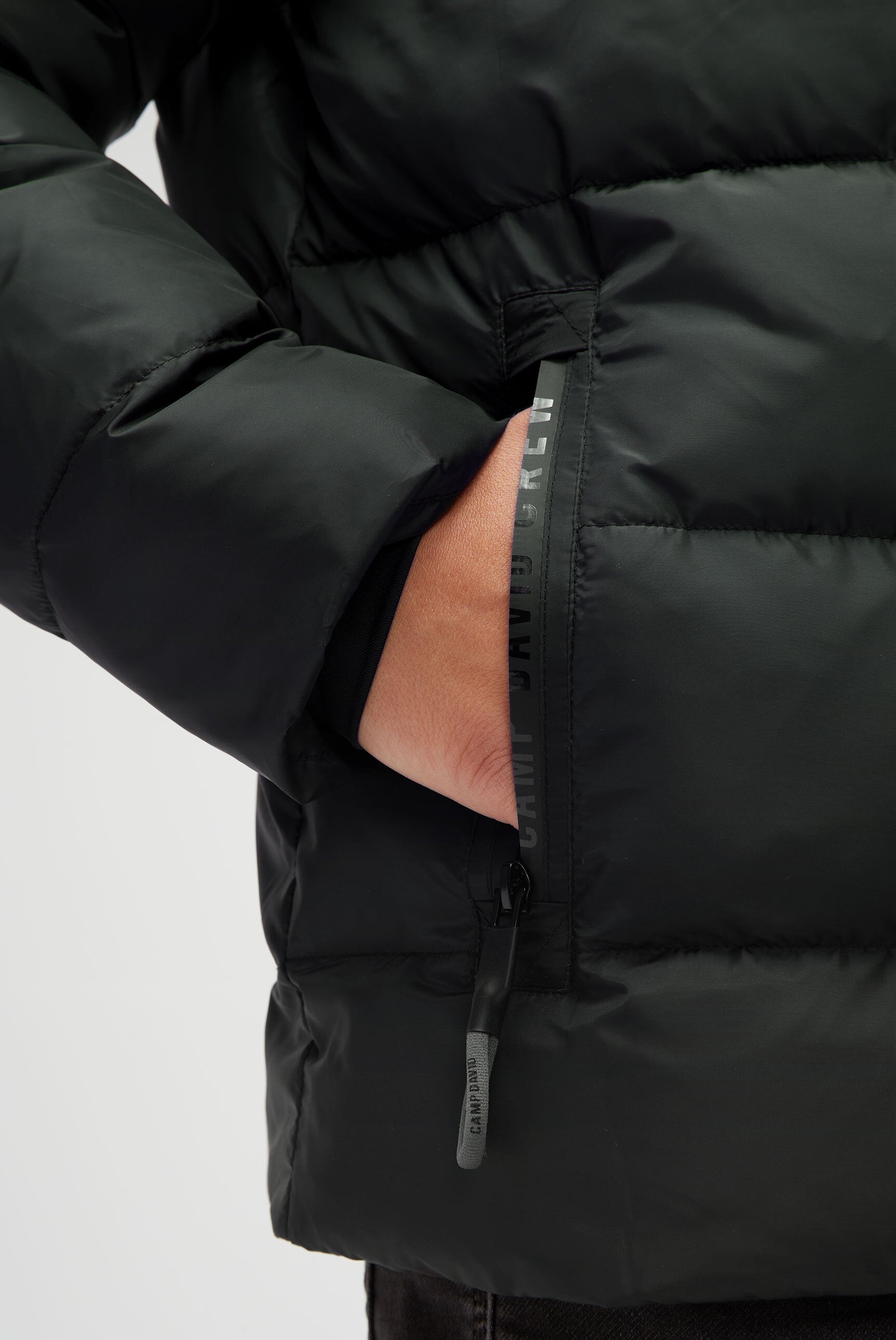 Pikowana kurtka z efektem dip-dye i nadrukami logo - 6