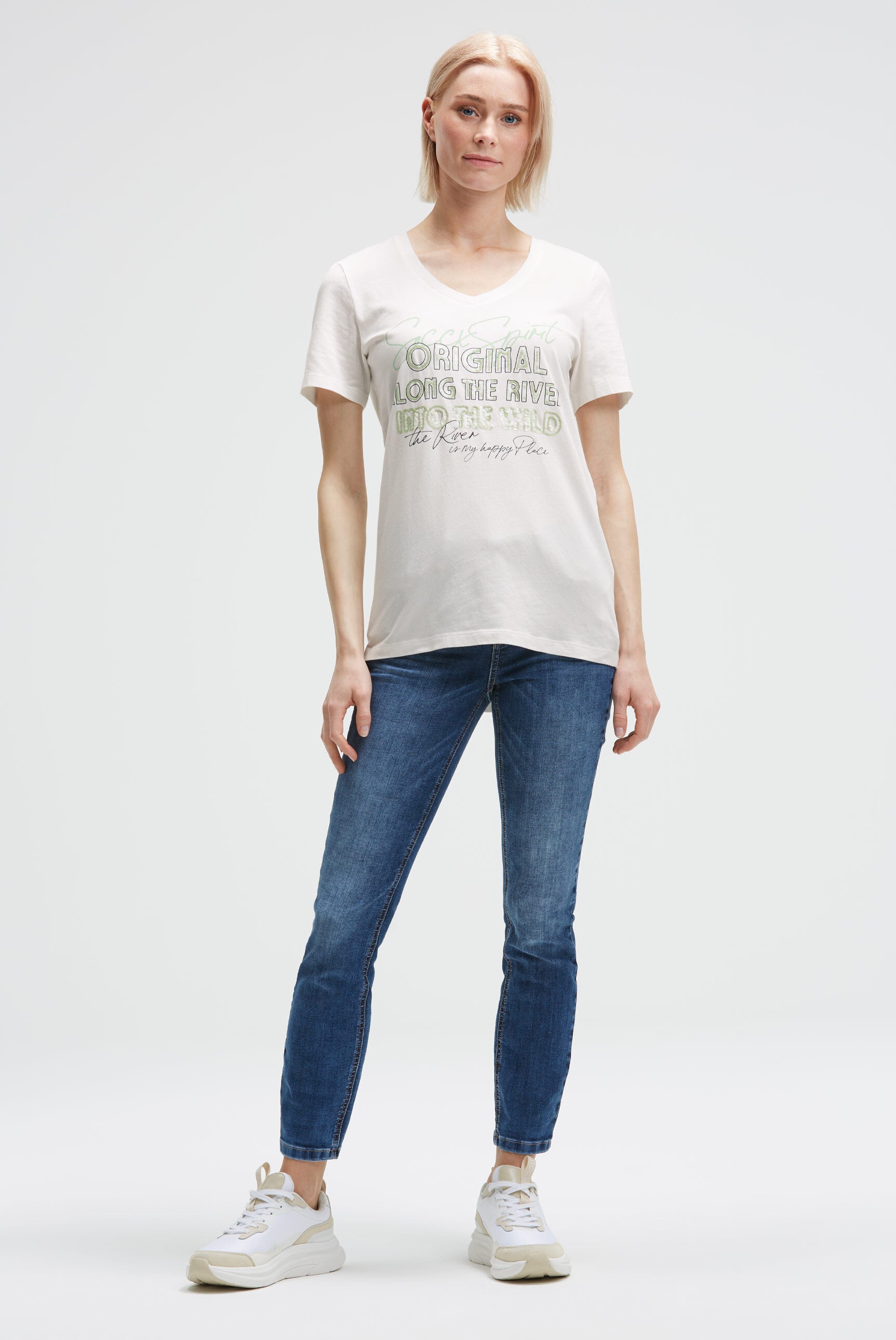 T-shirt z nadrukiem i detalami z cekinów