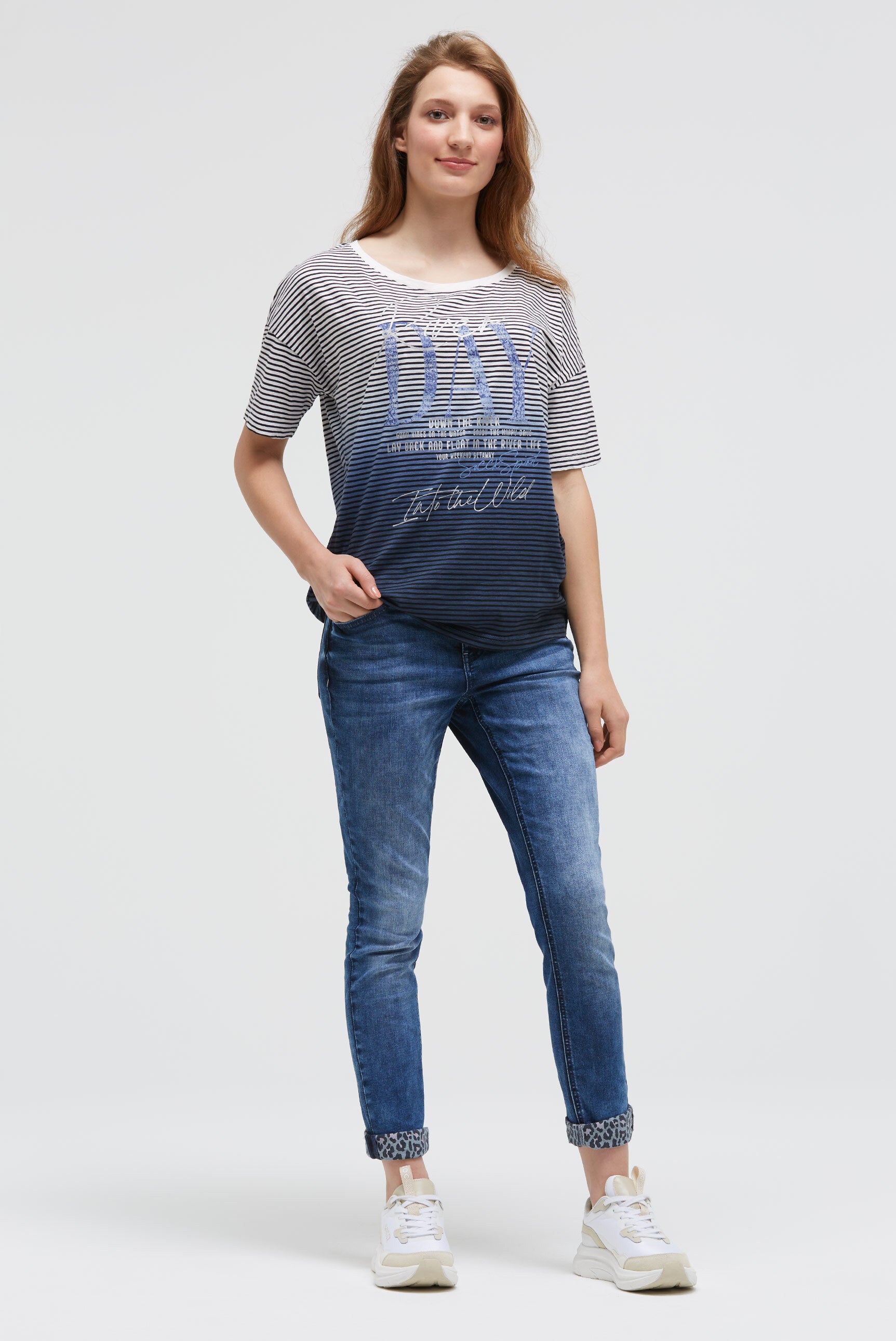 Koszulka w paski z efektem dip-dye i grafiką - 3