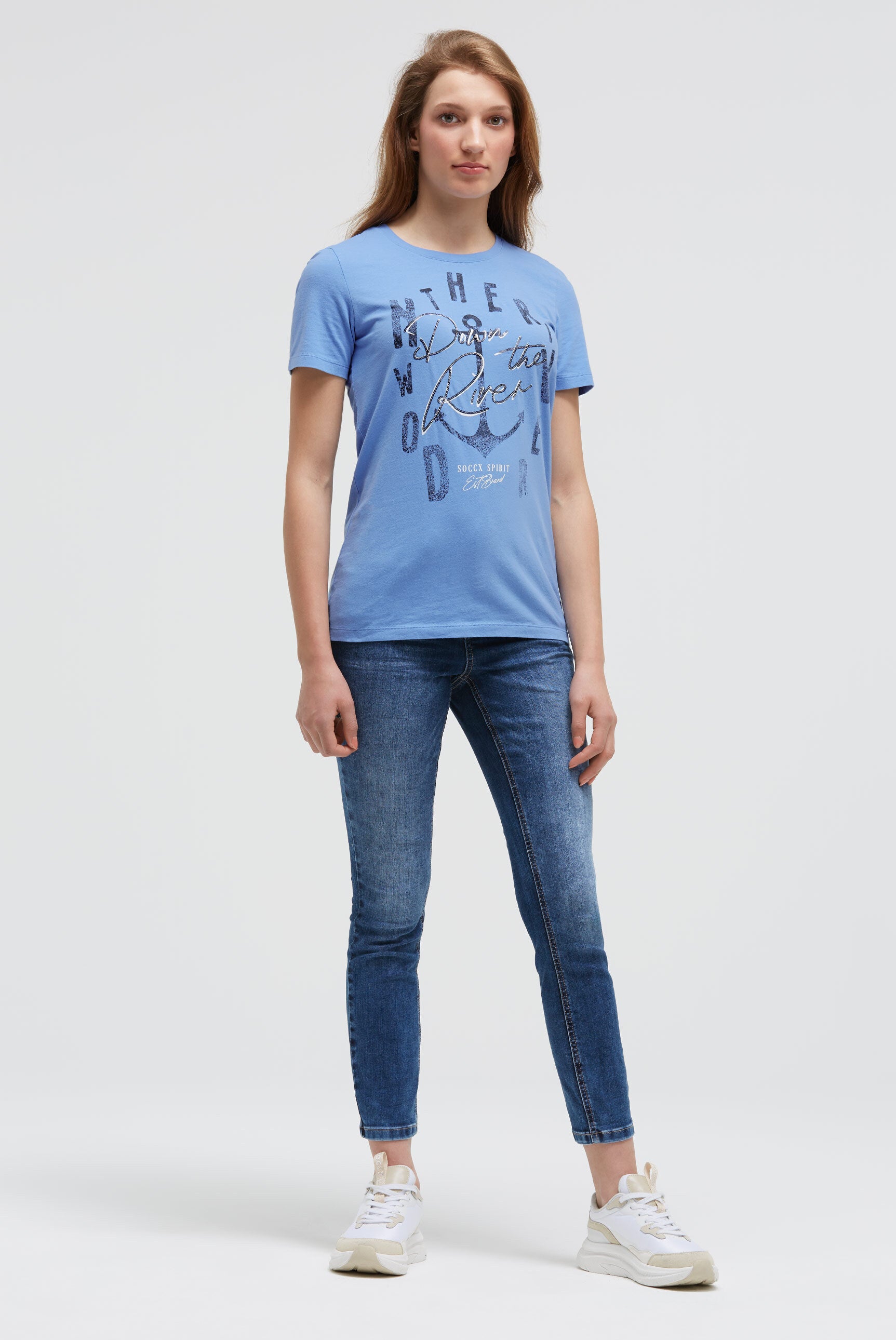 T-shirt z nadrukiem i detalami z cekinów