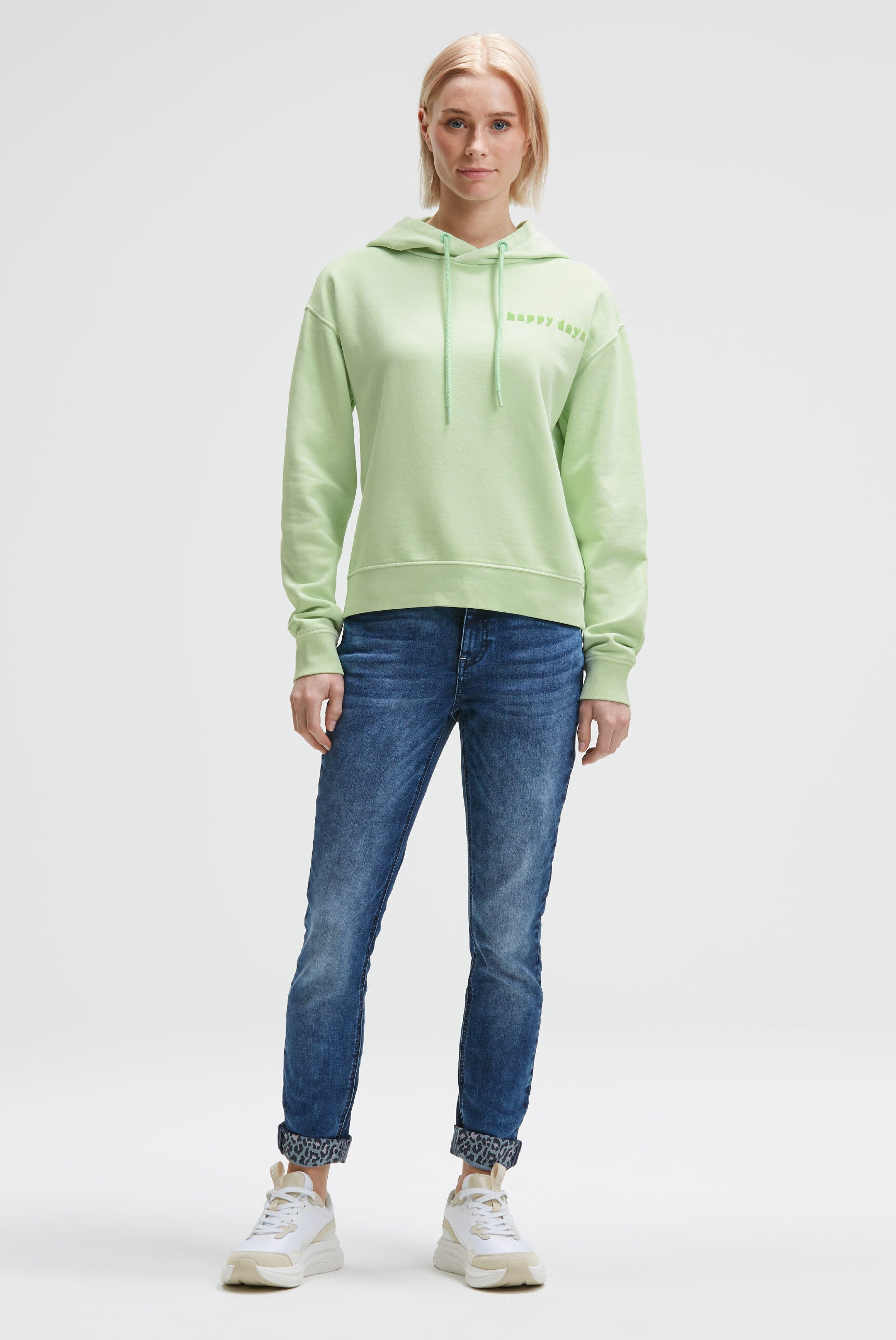 Hoodie z dekoracyjną grafiką na plecach - 4