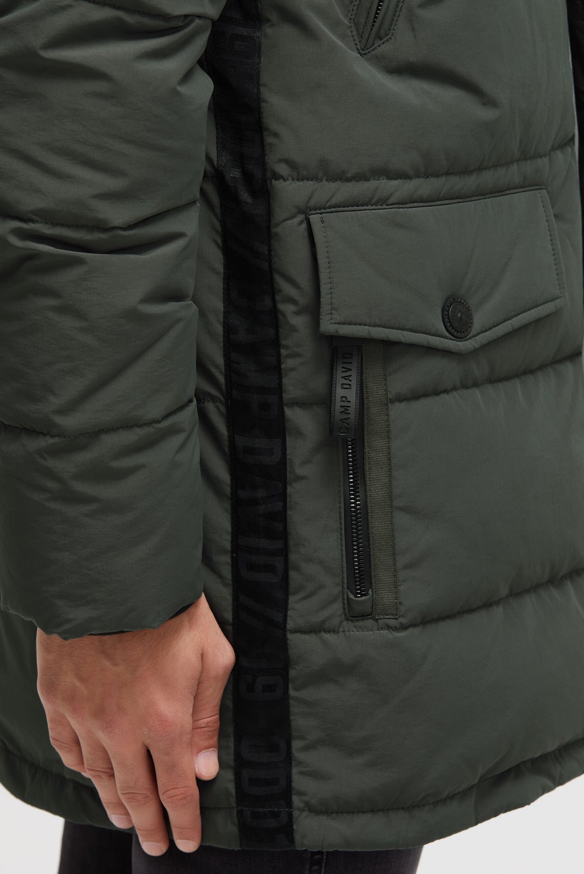 Parka pikowana z kapturem – stylizacja warstwowa - 6