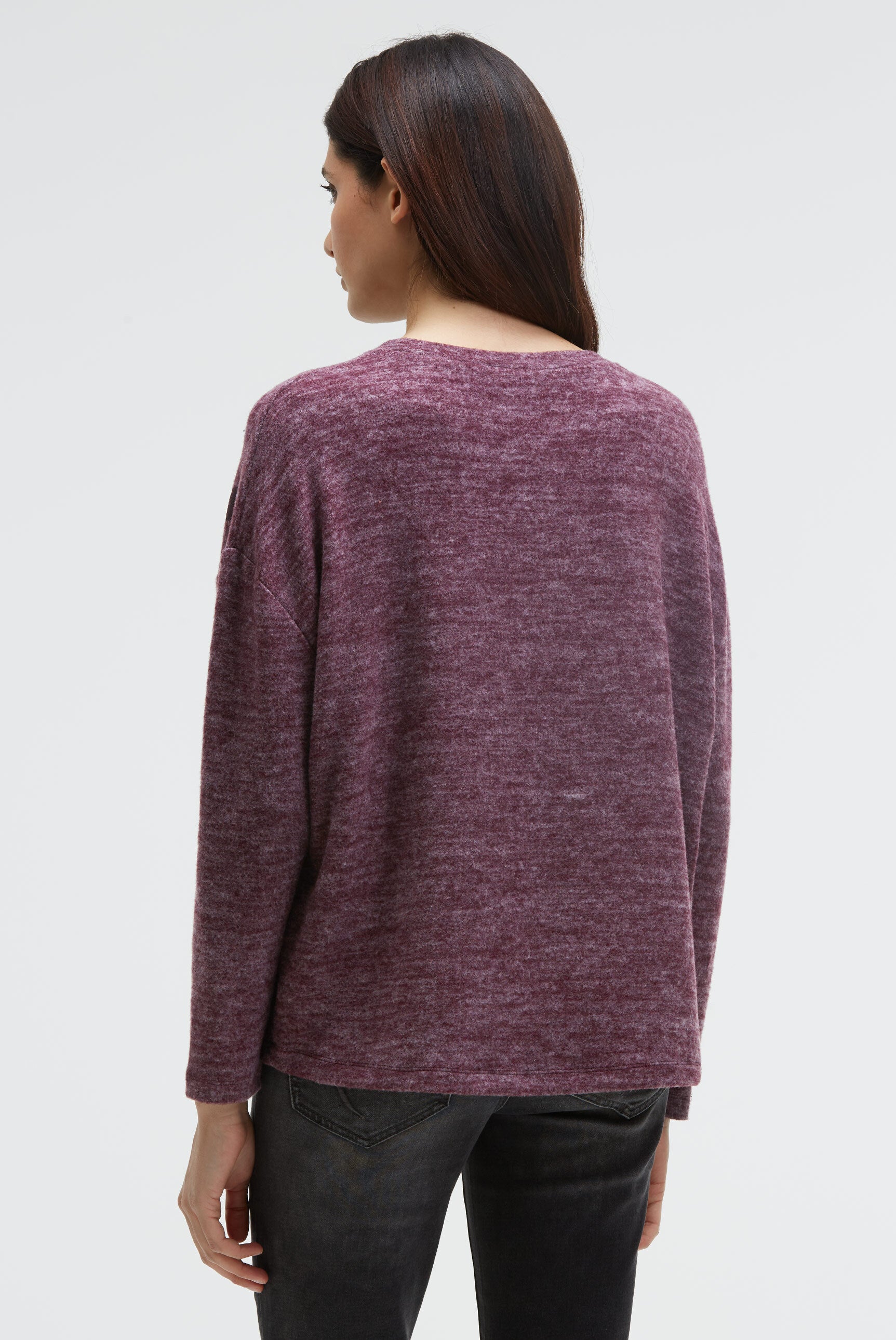 Flauschstrickpullover mit Logo Artwork - 5