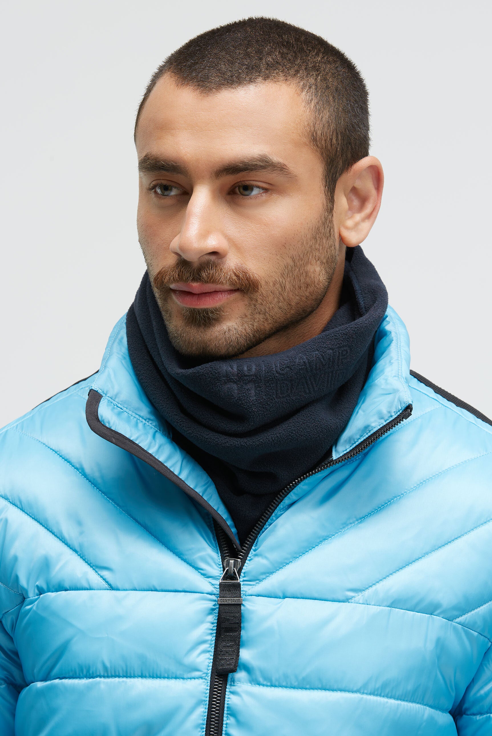 Komin polarowy z tłoczonym logo - 3