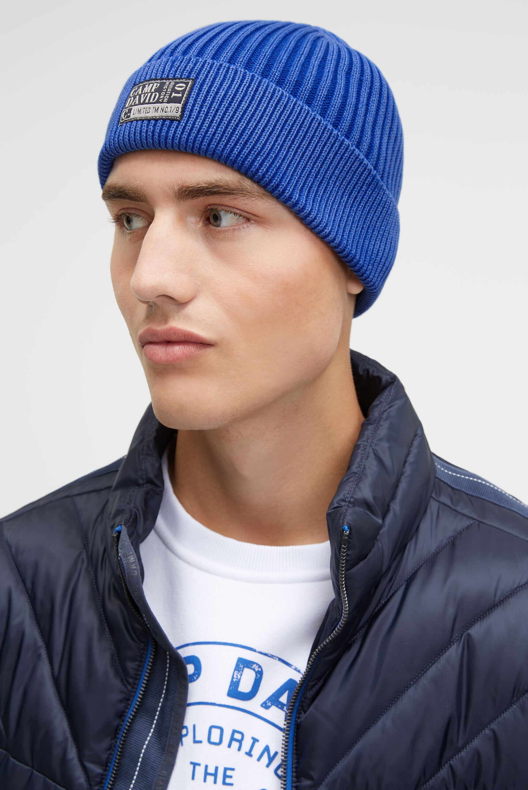 Czapka dzianinowa Stone Washed z naszywką z logo - 2