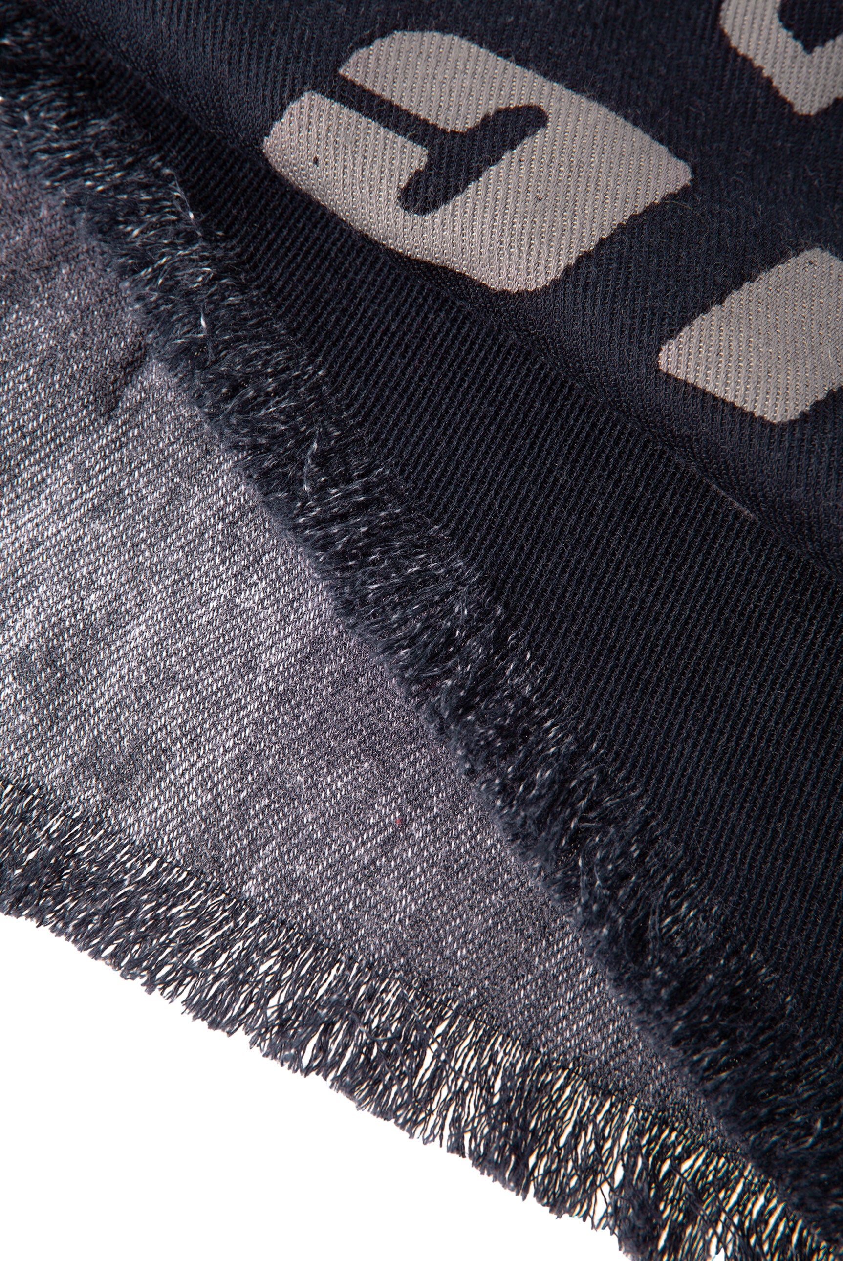 Tkany szal z nadrukiem logo i frędzlami - 5