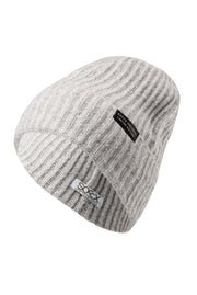 Czapka dzianinowa z mini cekinami