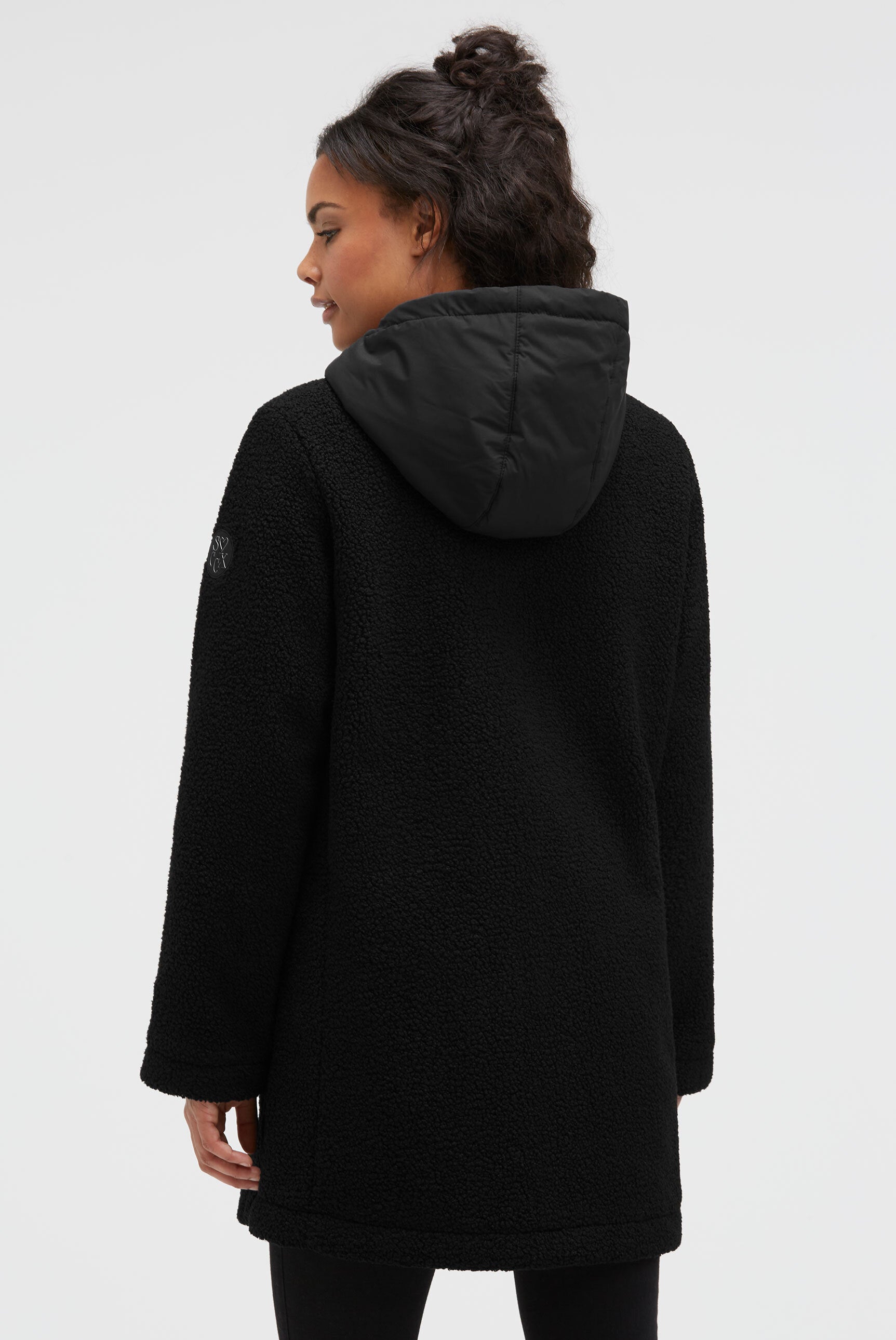 Krótki płaszcz z materiału bouclé z kapturem - 5