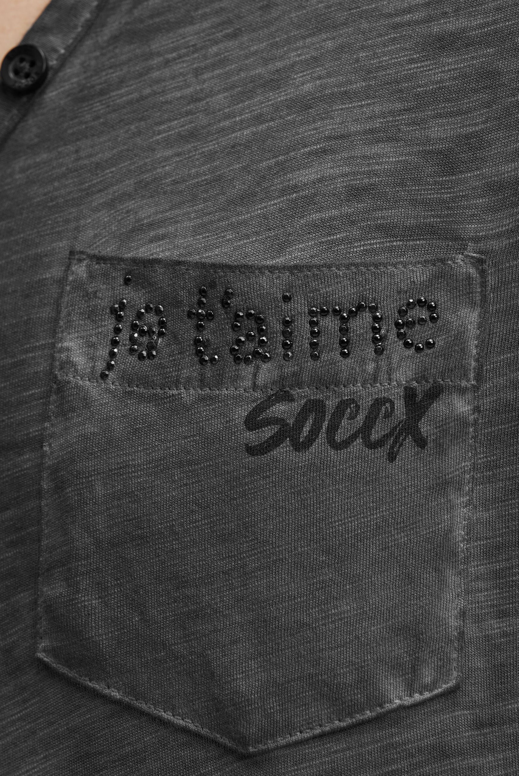 Koszula z dekoltem serafino z nadrukiem na plecach - 6