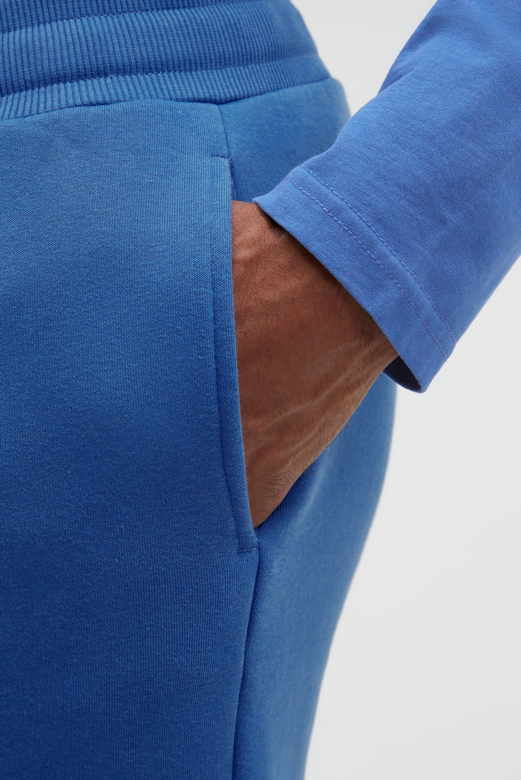 Spodnie dresowe z gumowym nadrukiem logo - 6