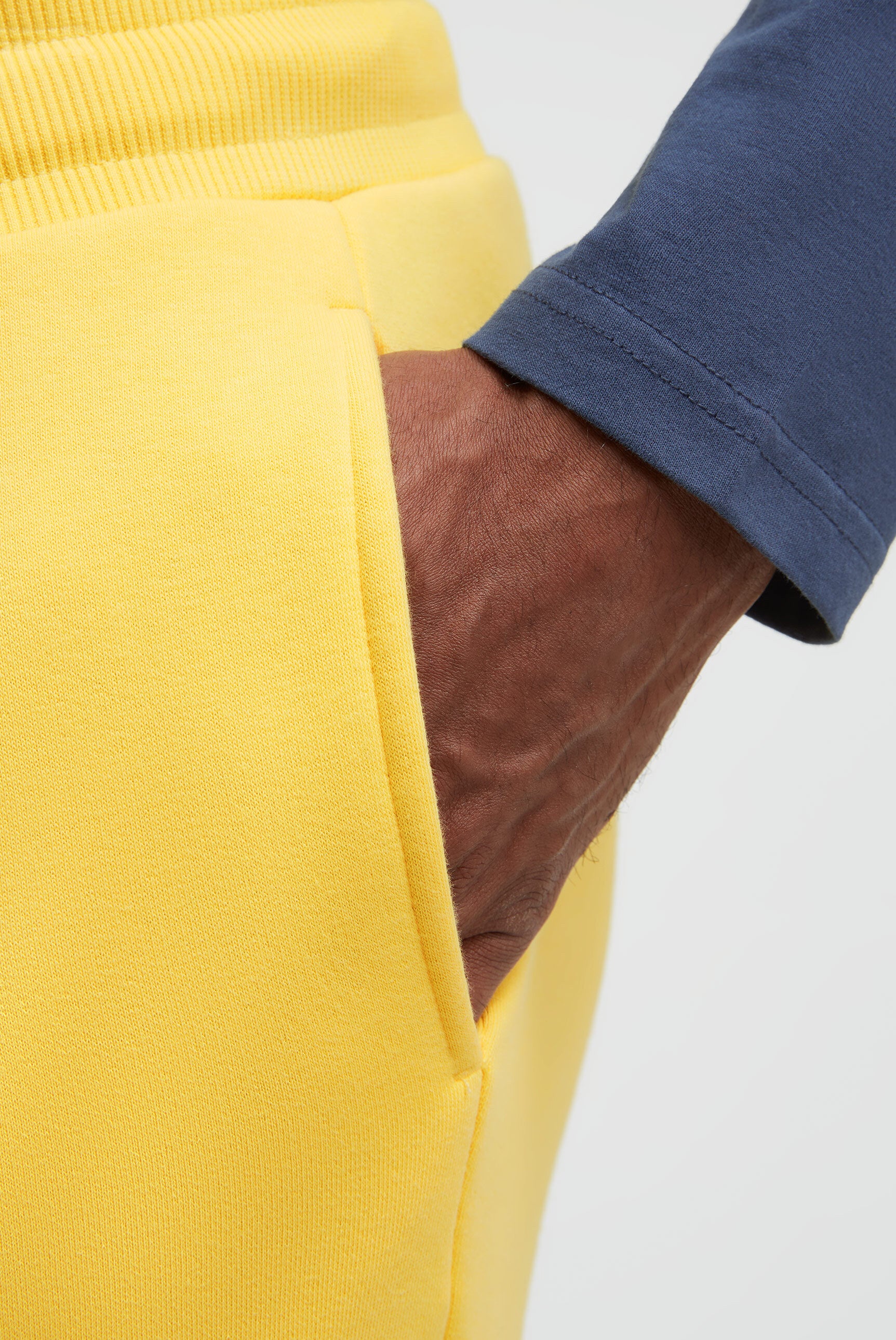 Spodnie dresowe z gumowym nadrukiem logo - 6