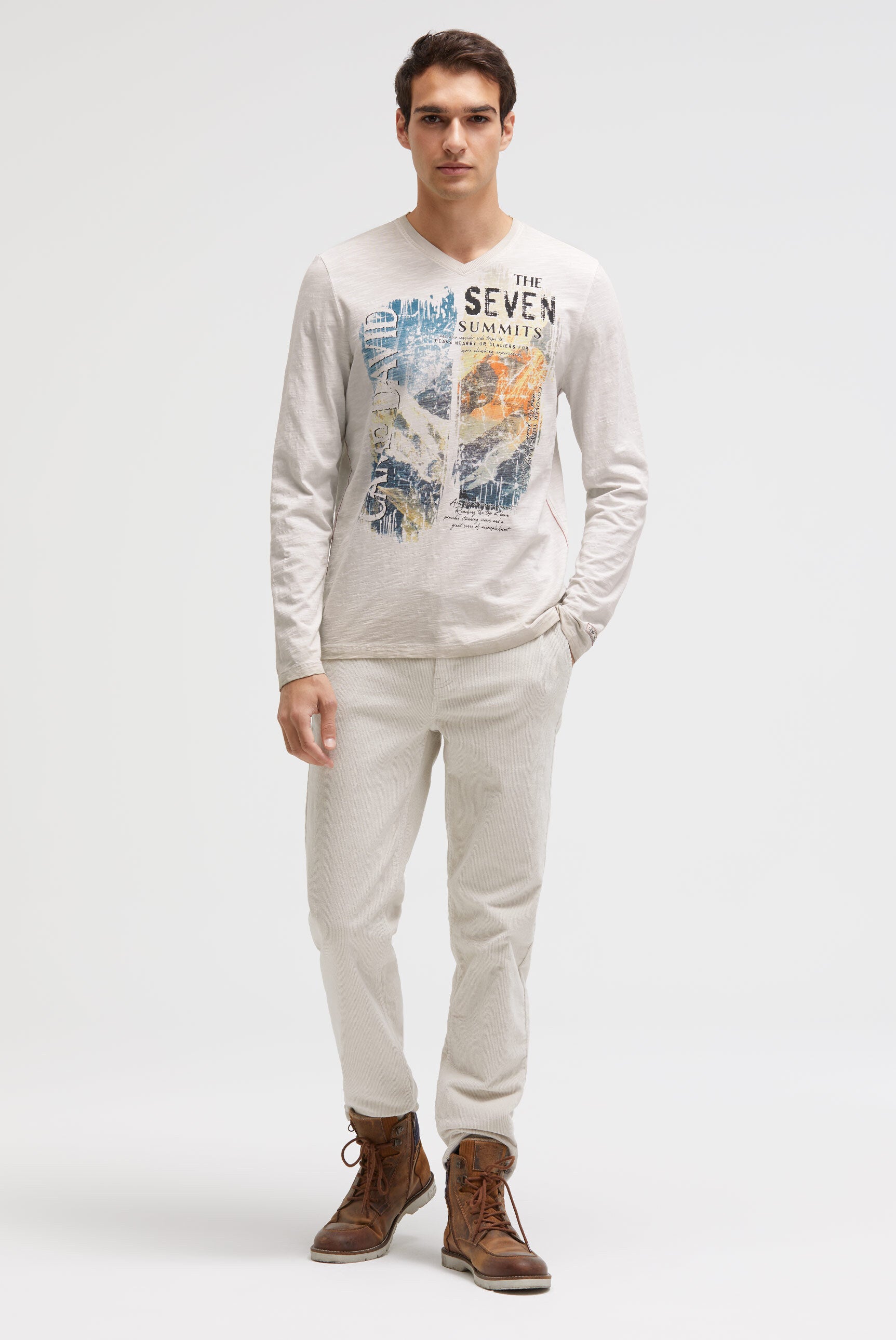 Longsleeve z dekoltem w serek i nadrukiem fotograficznym - 3