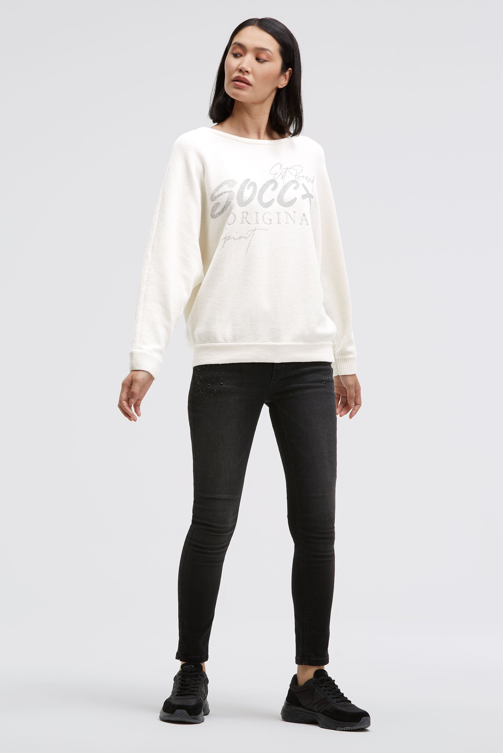 Pulower z chenille z nadrukiem glitter - 3