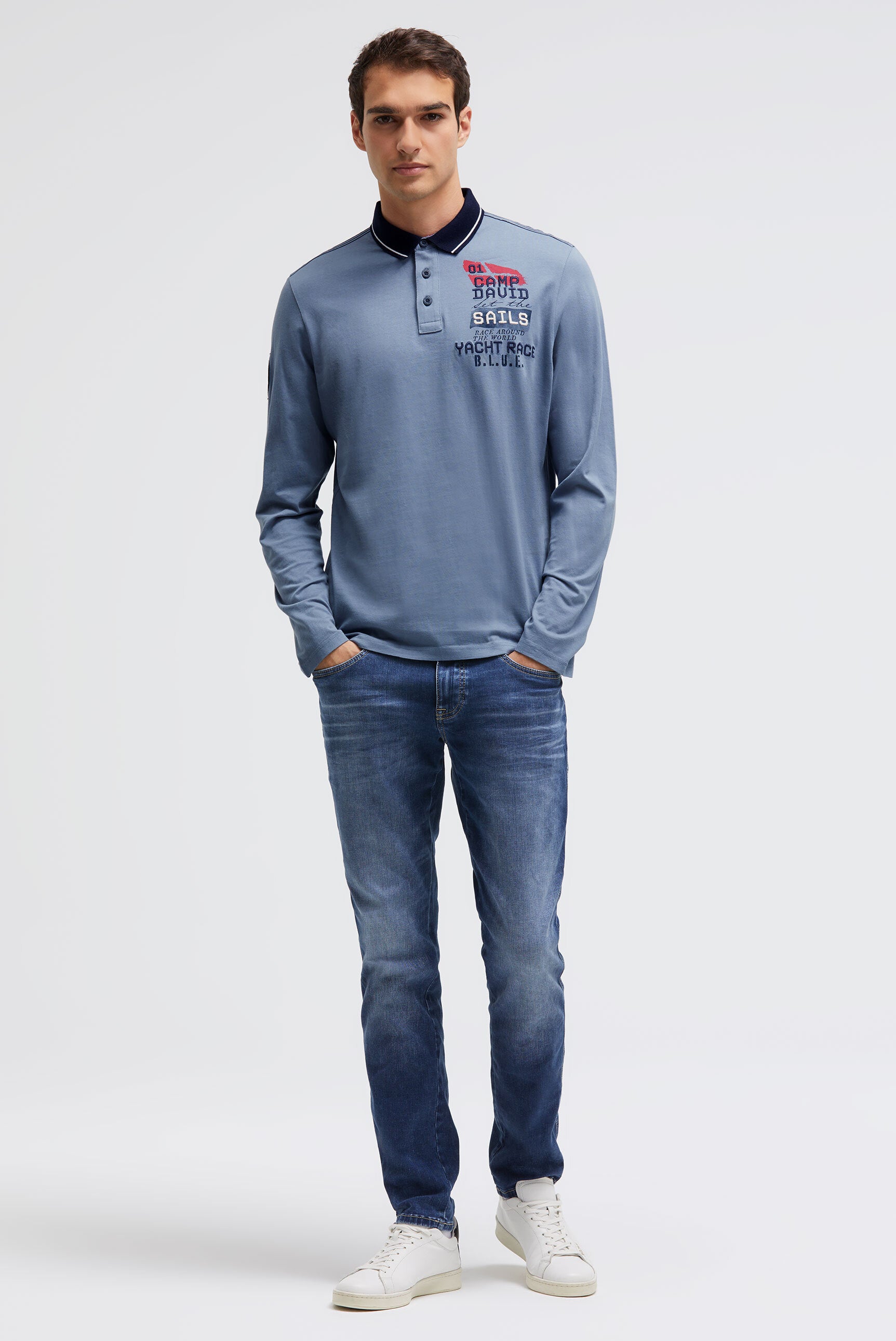 Polo z długim rękawem i nadrukiem na plecach - 4