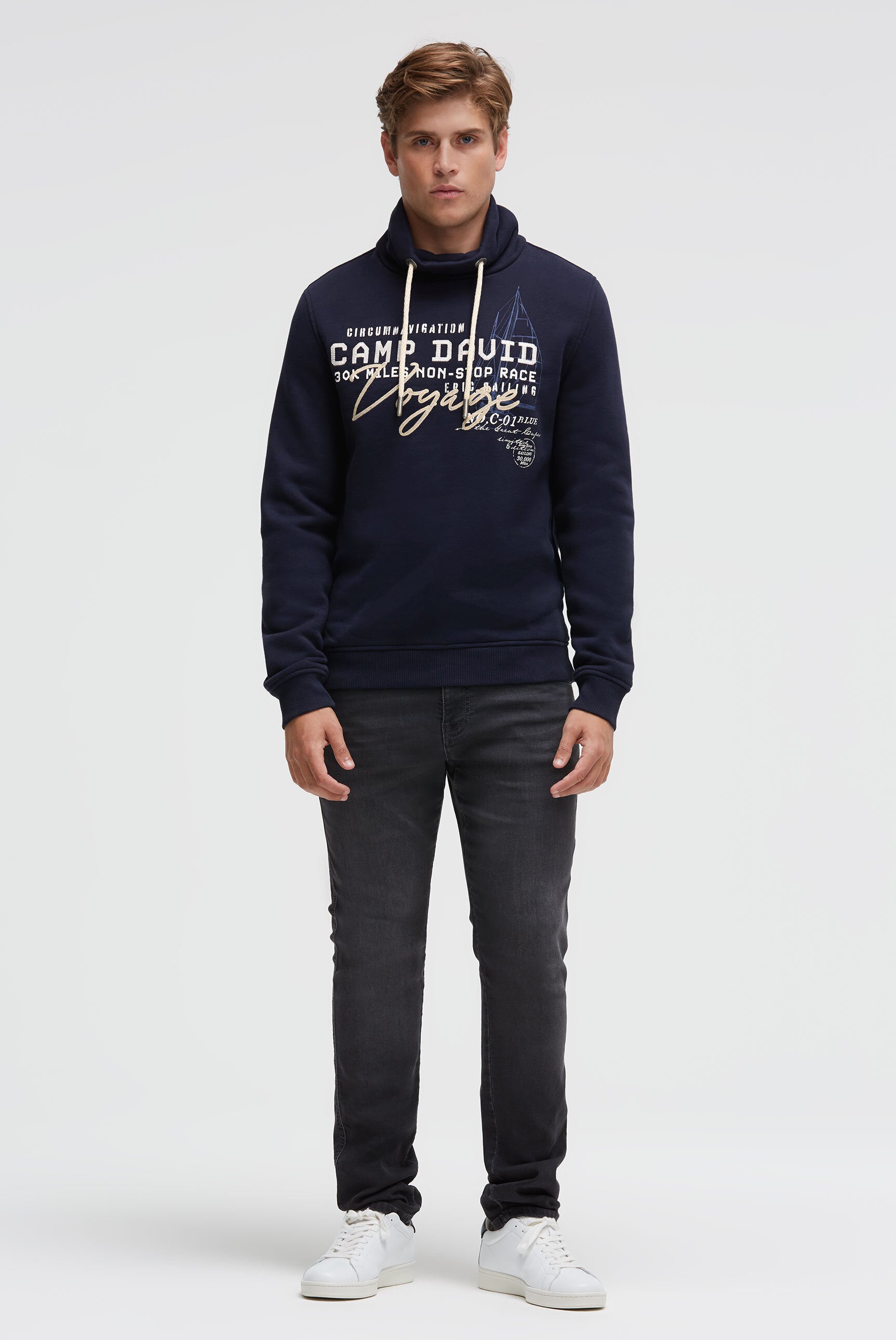 Bluza z kołnierzem i nadrukiem artwork - 3