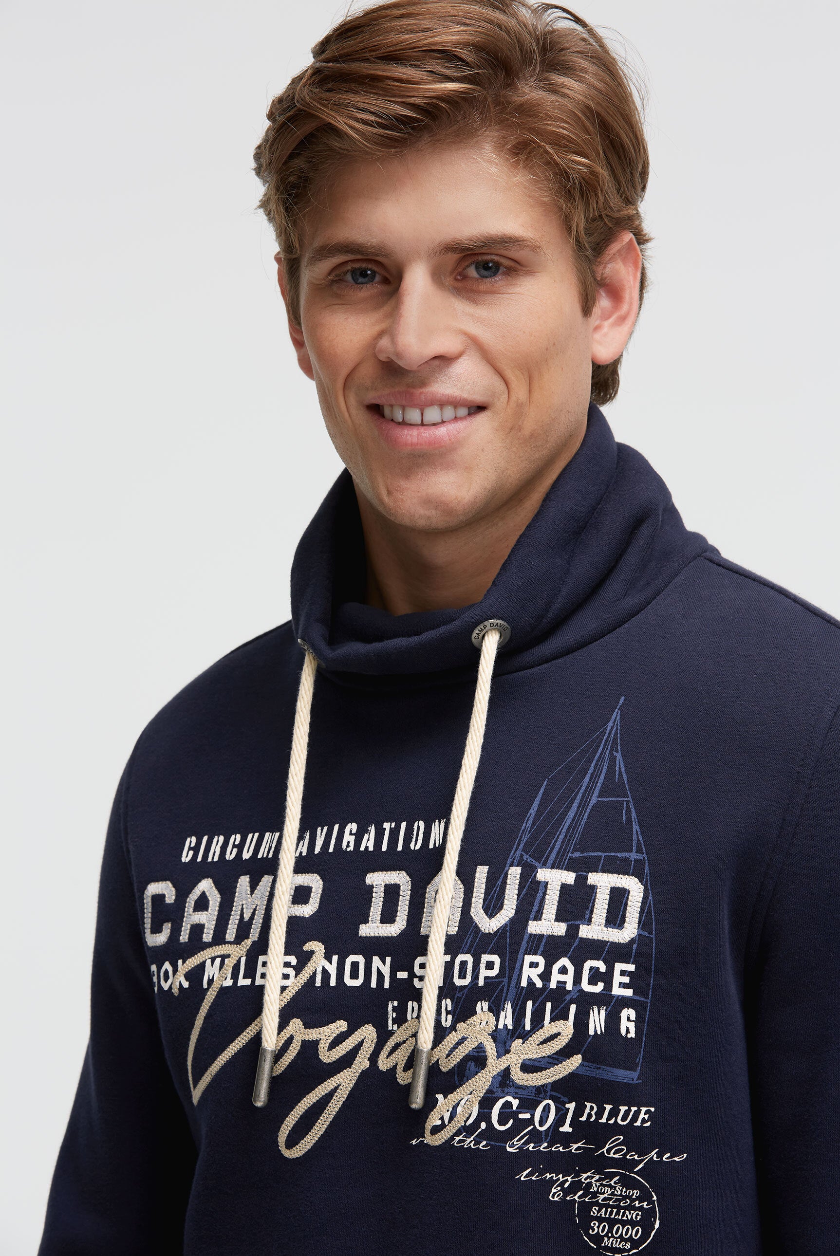 Bluza z kołnierzem i nadrukiem artwork - 4