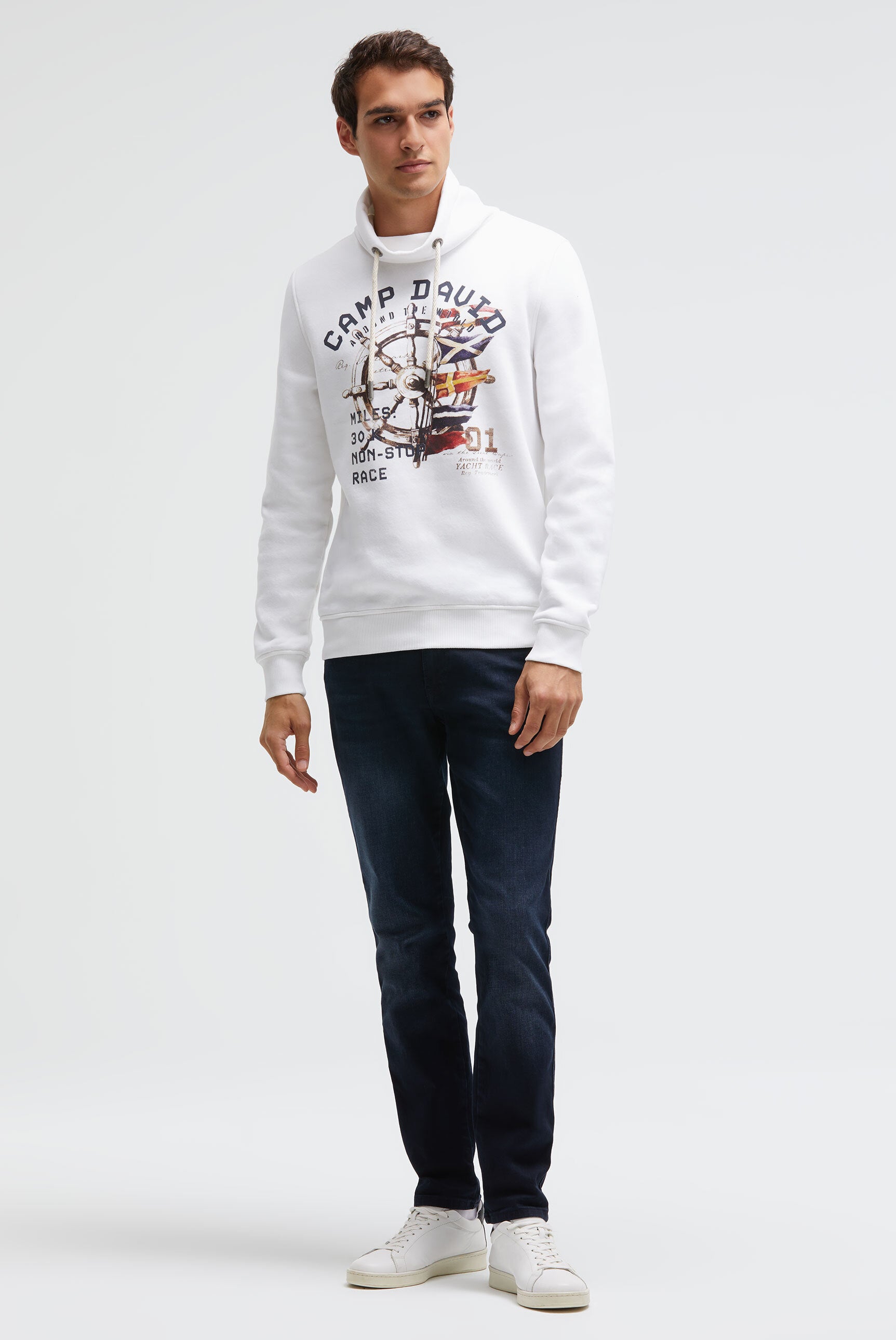 Bluza z kołnierzem i nadrukiem fotograficznym - 3