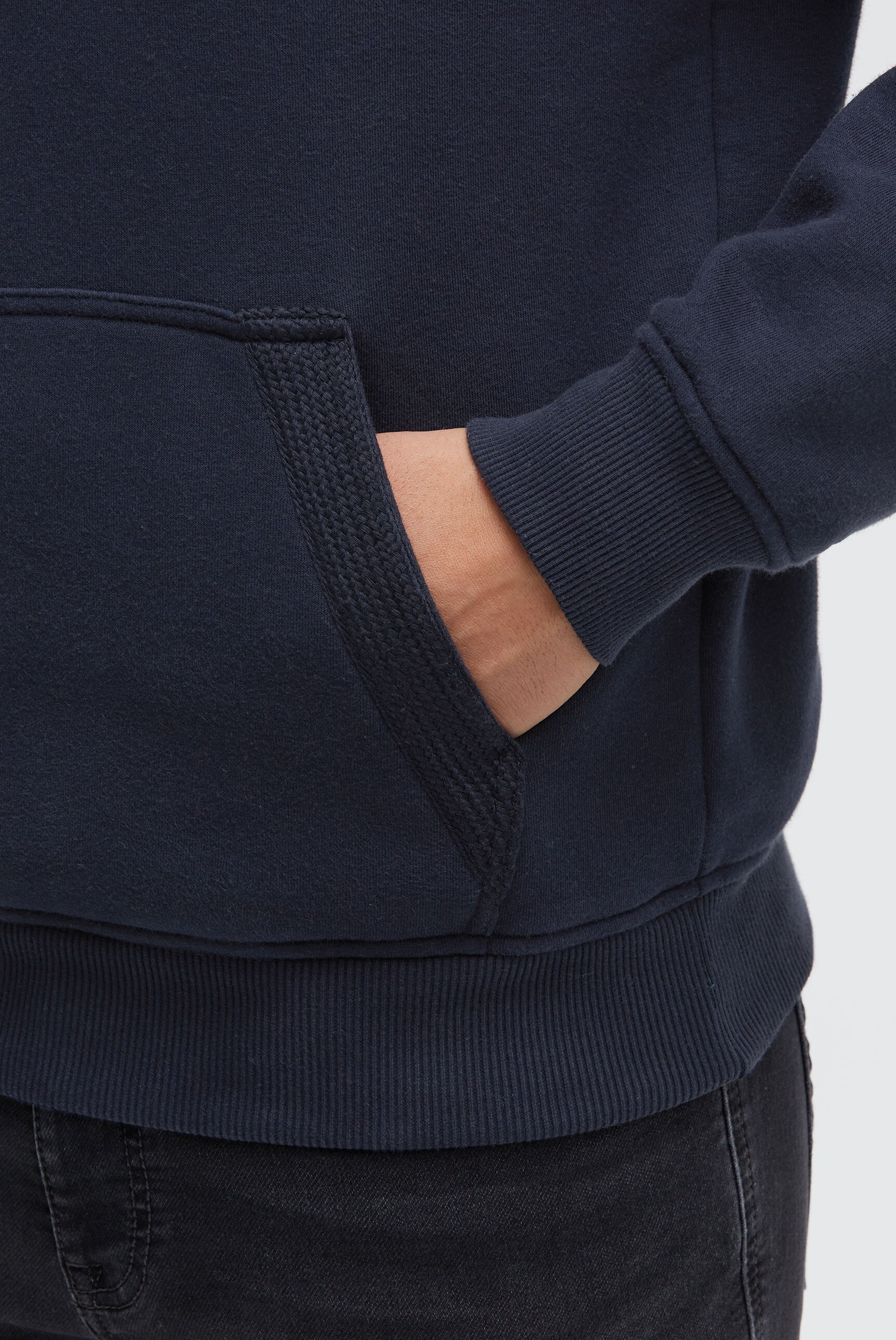 Bluza z kapturem z nadrukiem rubber i taśmami - 6