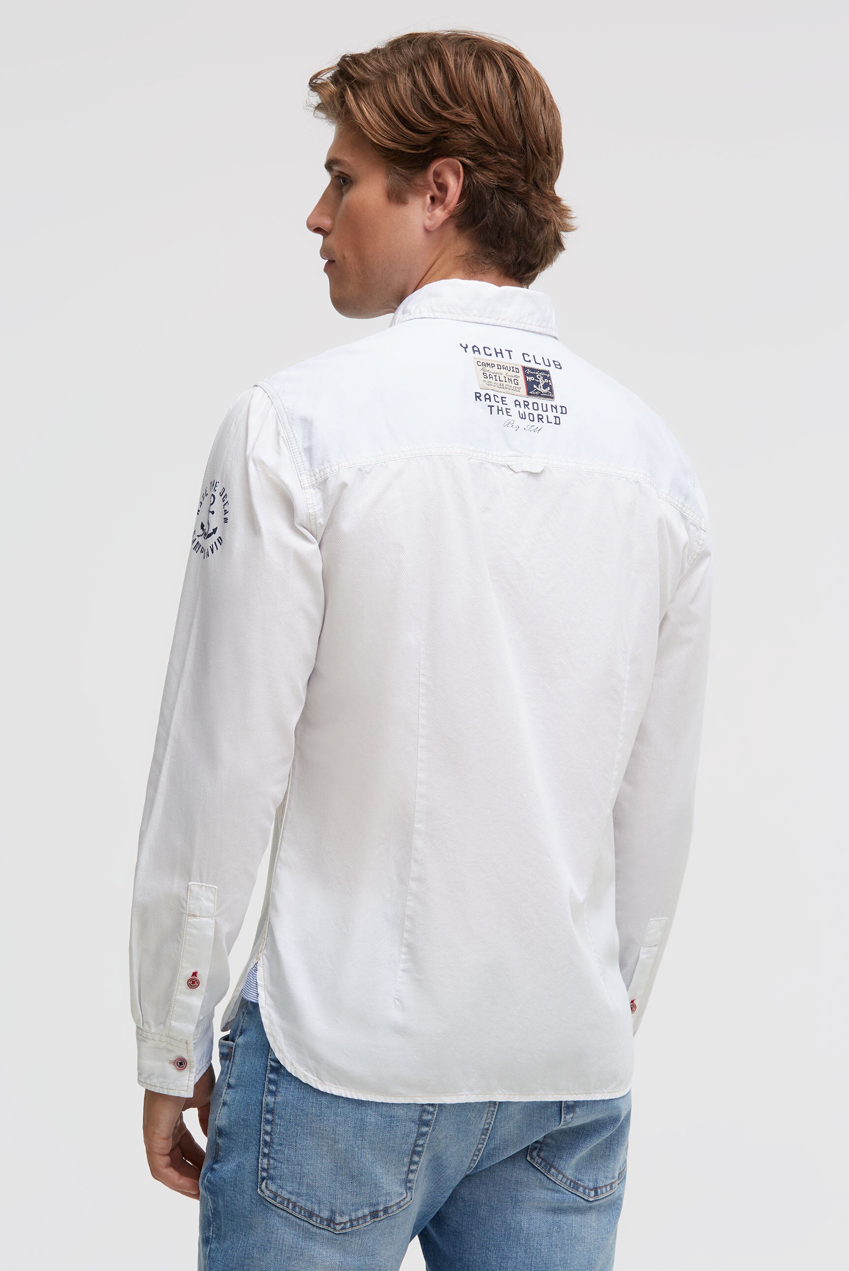 Strukturalna koszula z długim rękawem i aplikacjami logo - 5