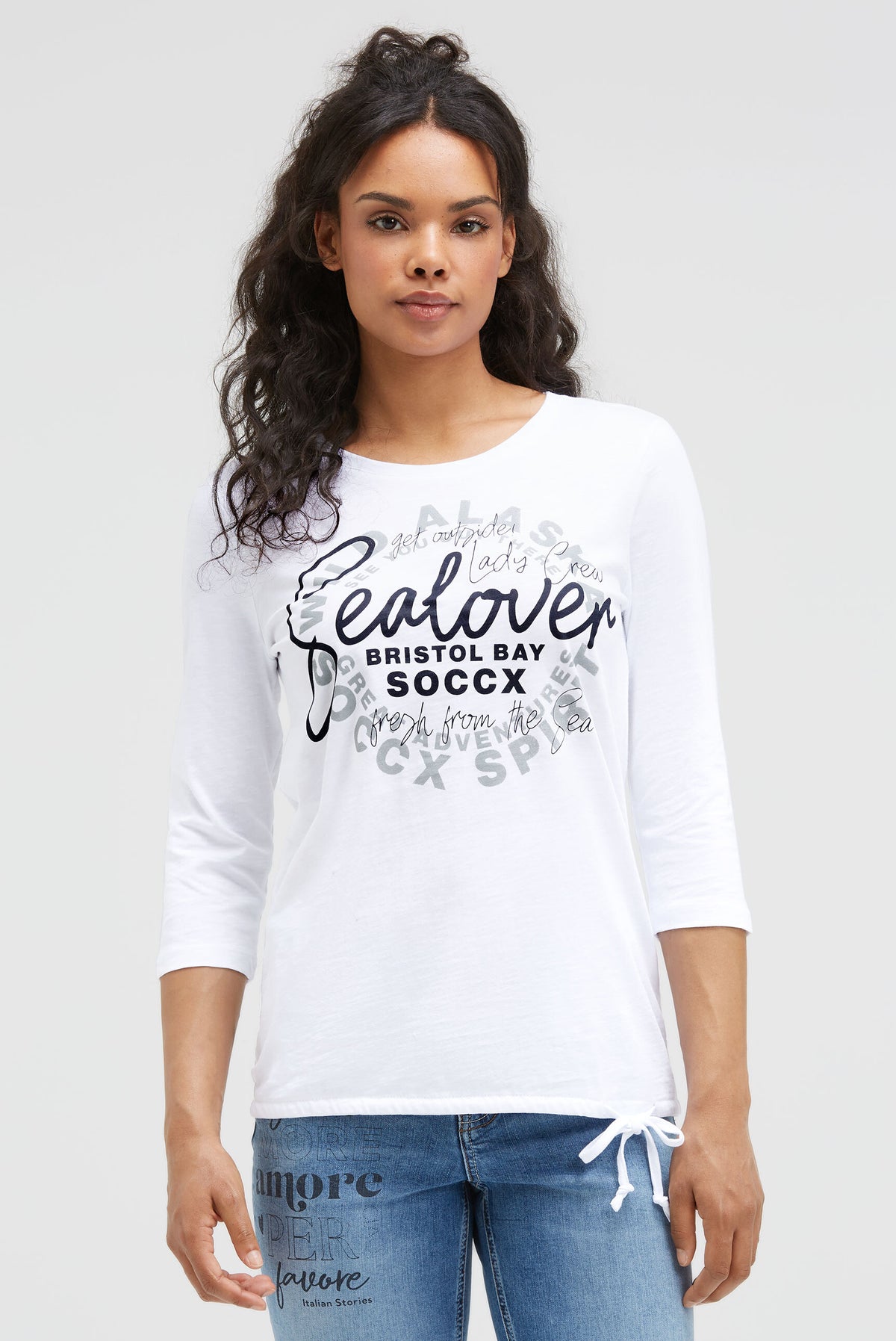 Shirt mit Label Print und Bindebandsaum opticwhite