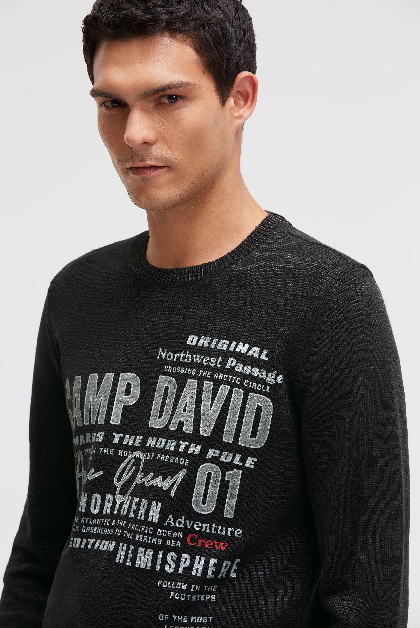 Sweter z okrągłym dekoltem i nadrukami logo - 4