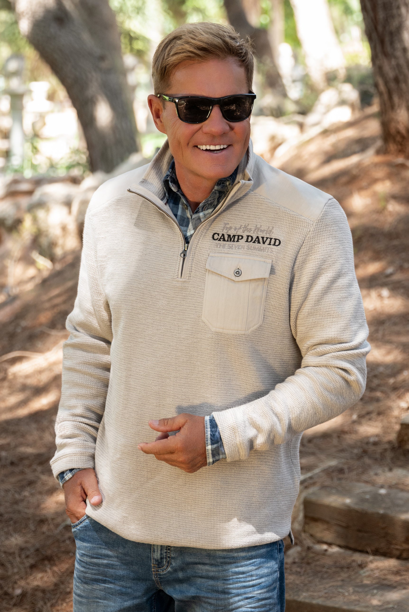 Sweatshirt Troyer z detalami z diagonalu