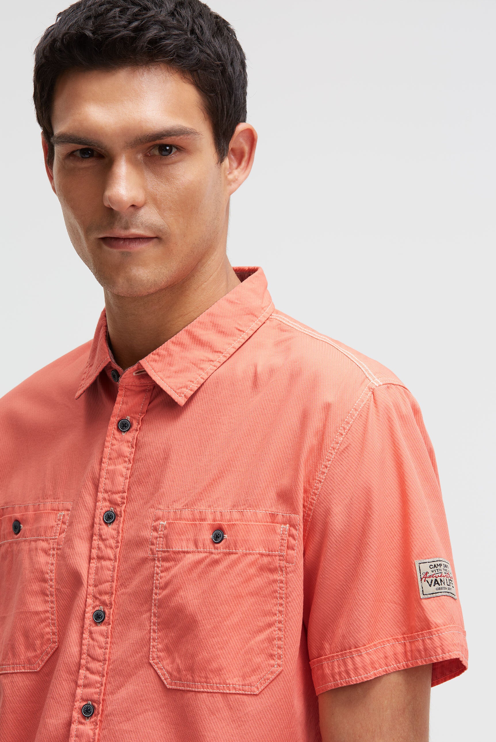 Koszula z krótkim rękawem o ukośnej strukturze dobby - 4