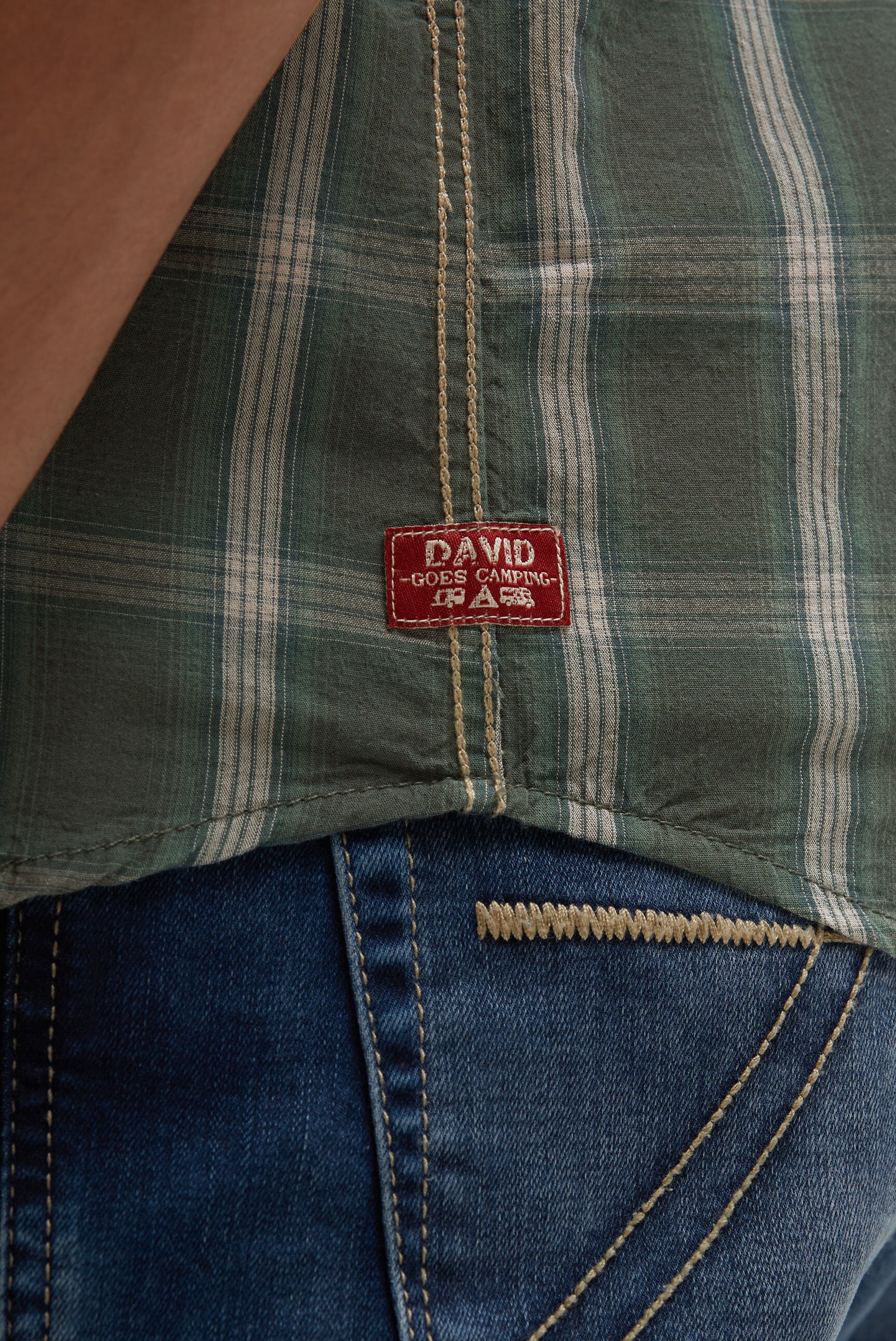 Koszula w kratę z krótkim rękawem aplikacjami z logo - 7