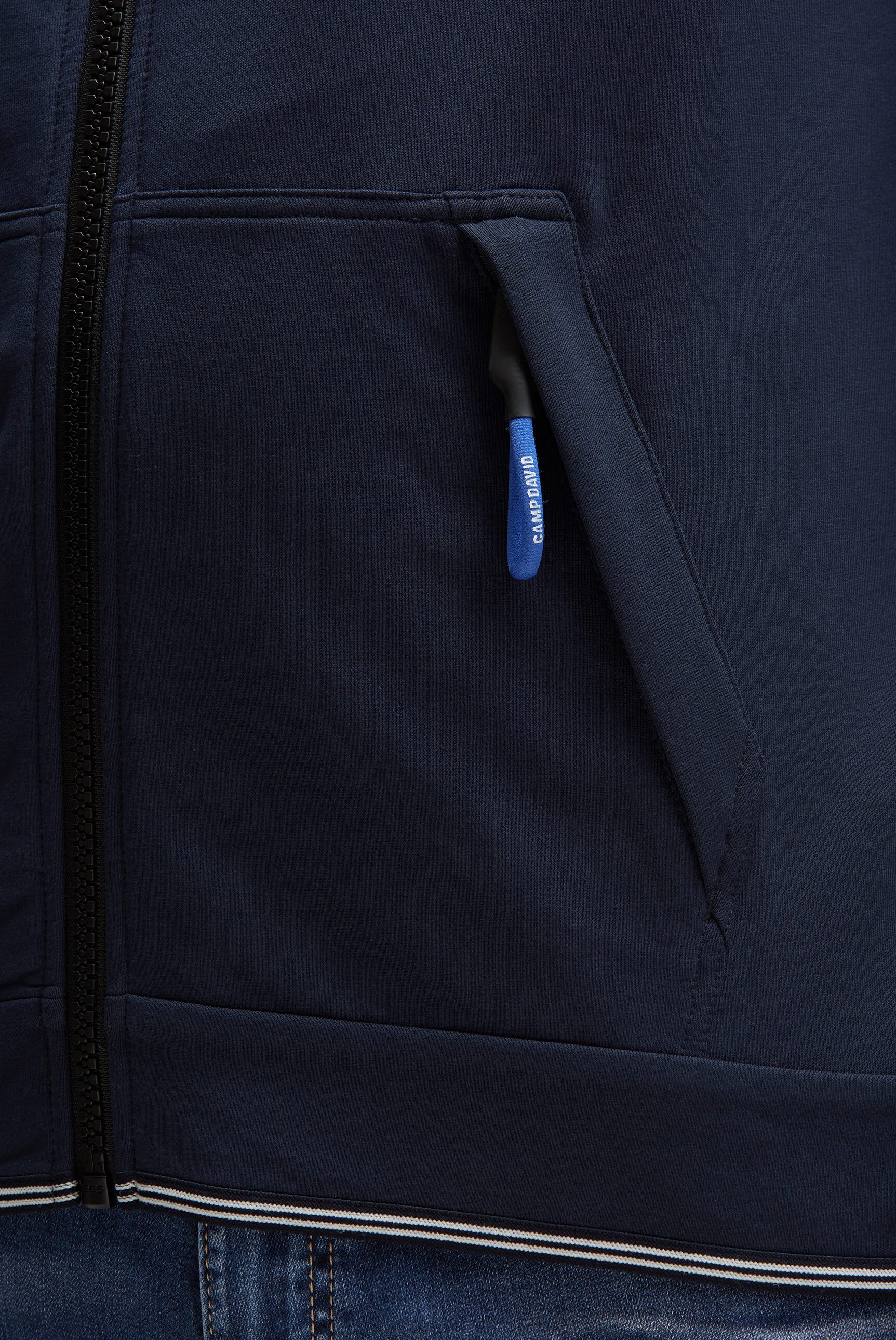 Lekka bluza rozpinana z nadrukami - 7