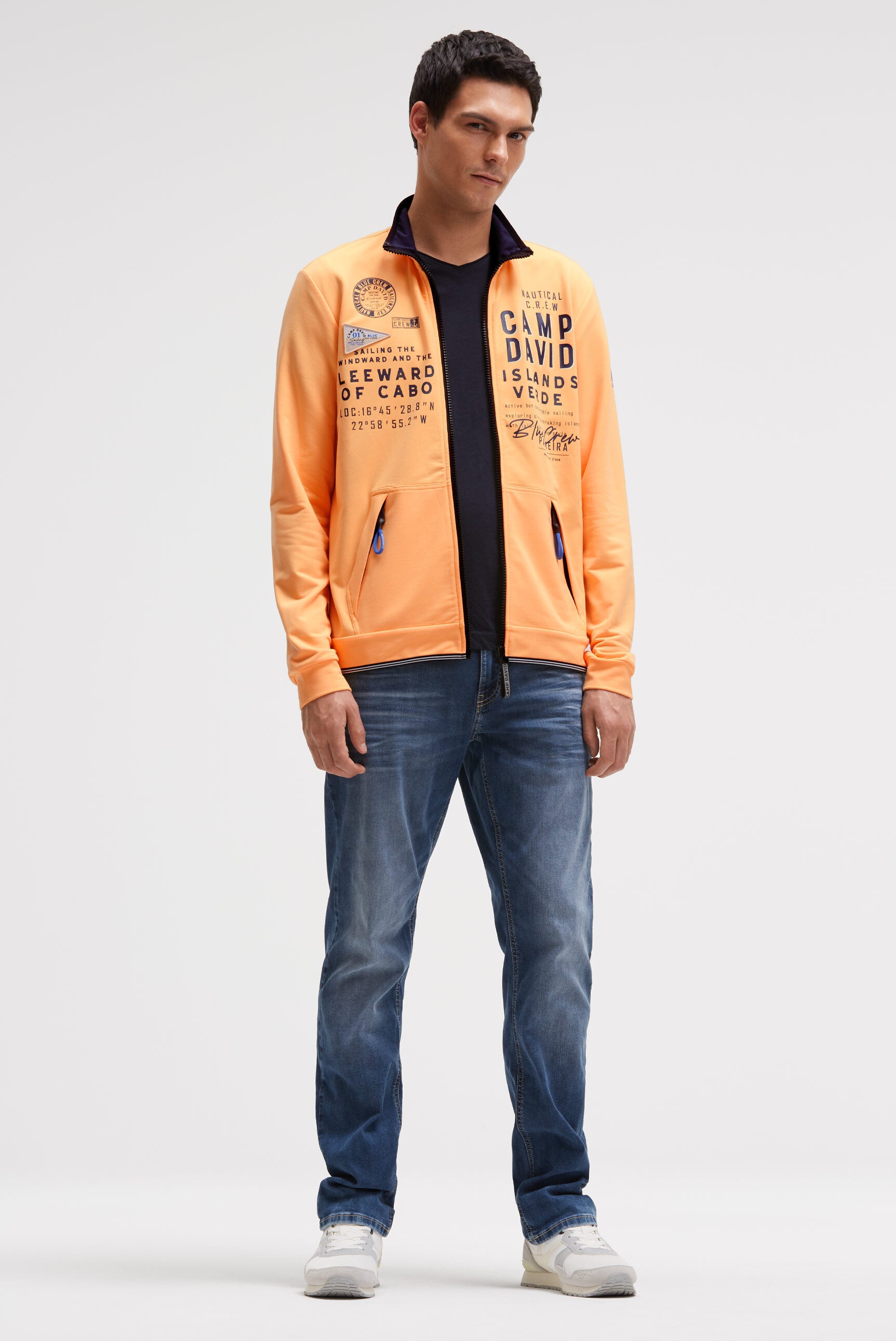 Lekka bluza rozpinana z nadrukami - 3